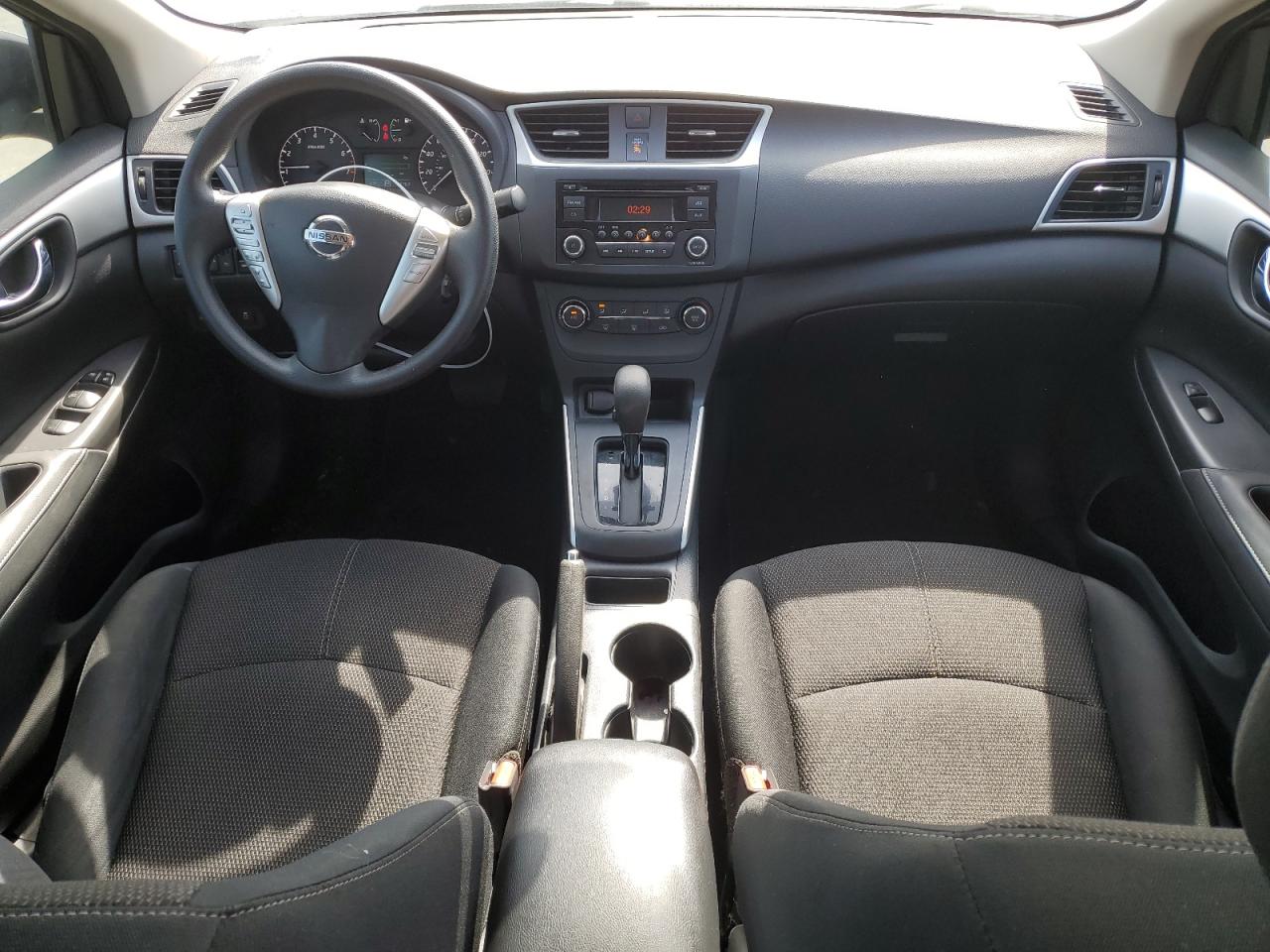 2017 Nissan Sentra - Image 8