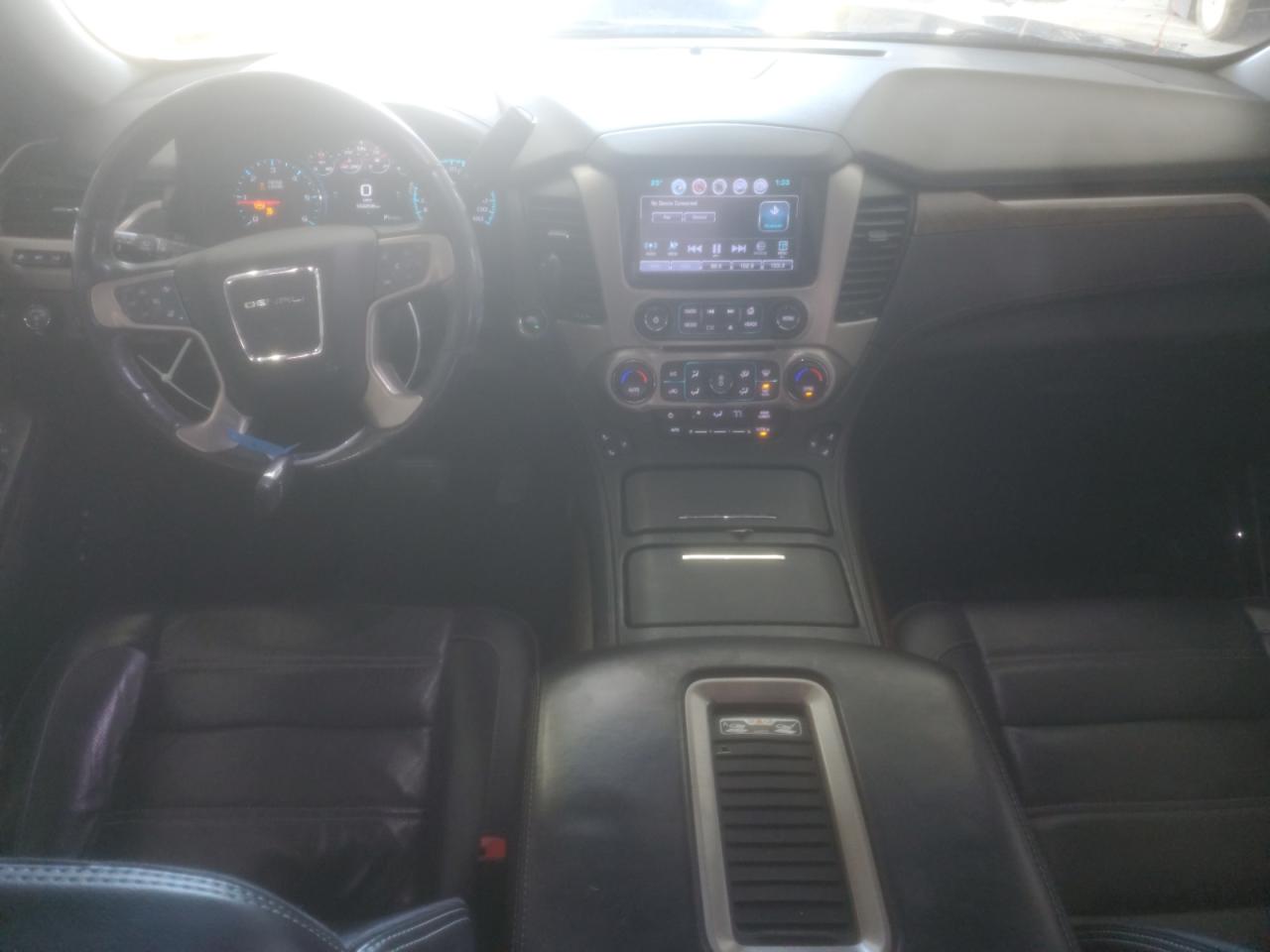 2018 GMC Yukon - Image 8