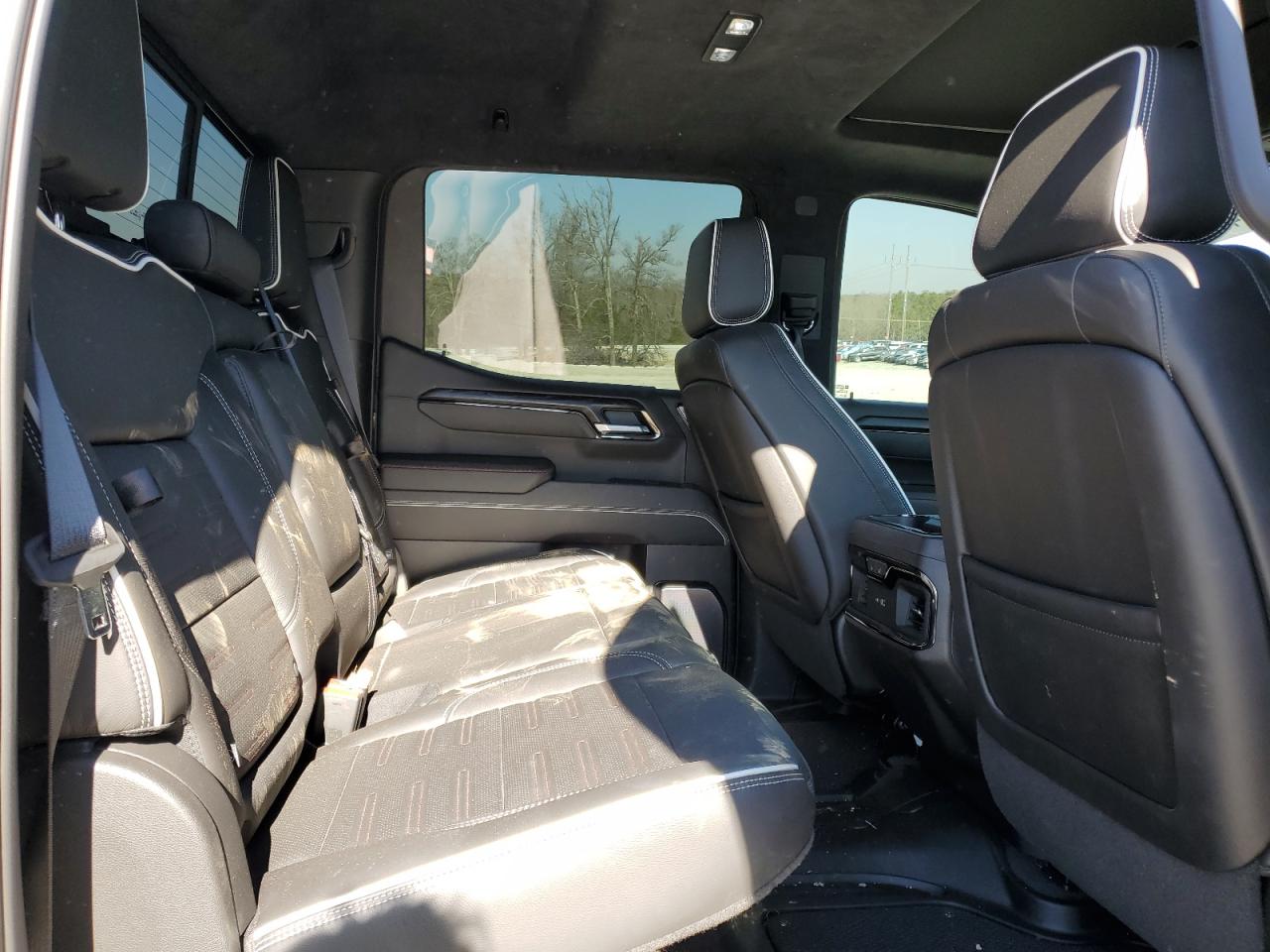2022 GMC Sierra K1500 At4X VIN: 3GTUUFEL6NG531380 Lot: 45738495