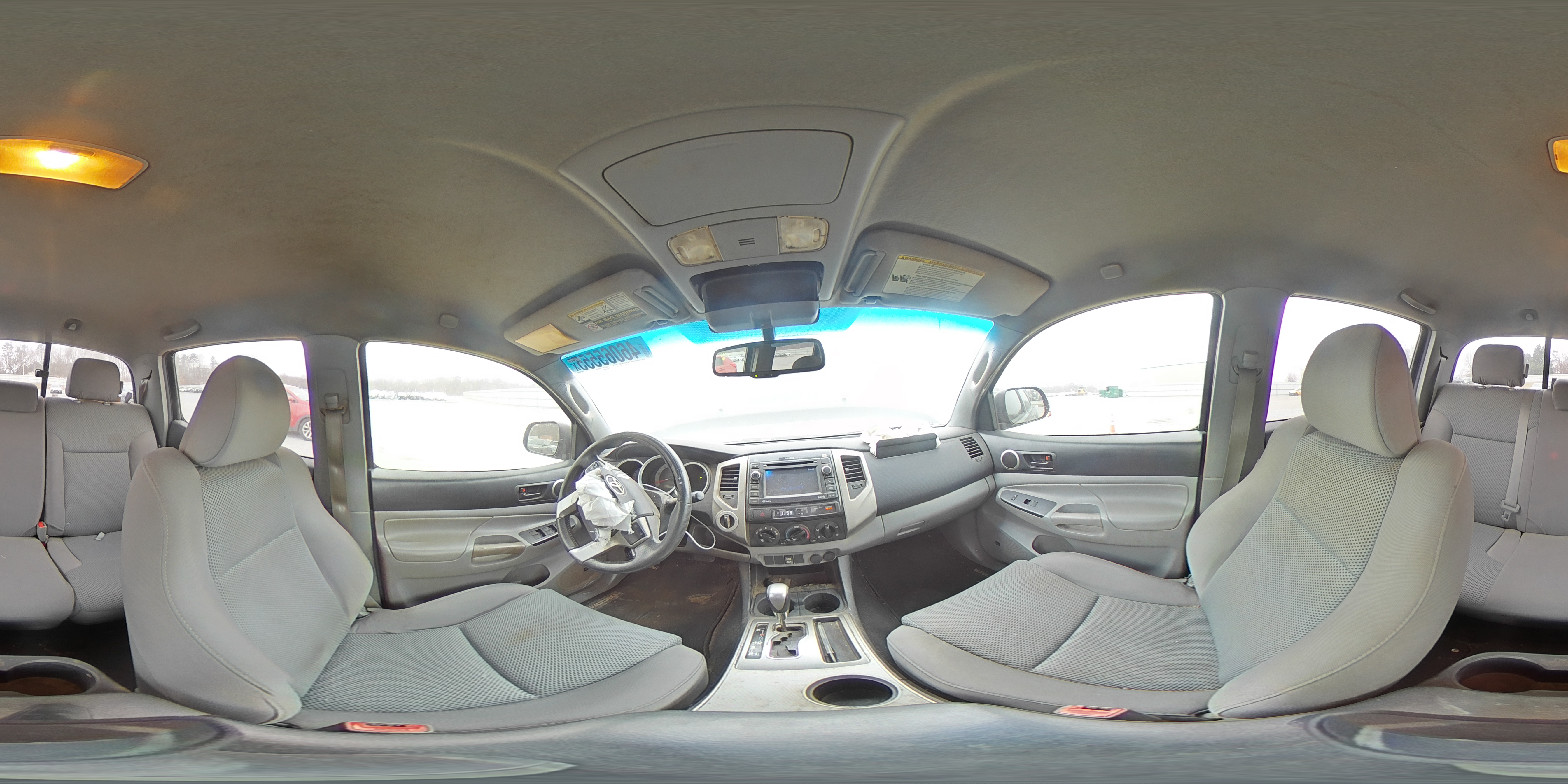 2013 Toyota Tacoma - Image 13