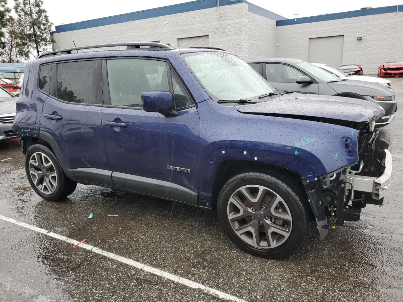 2018 Jeep Renegade - Image 4