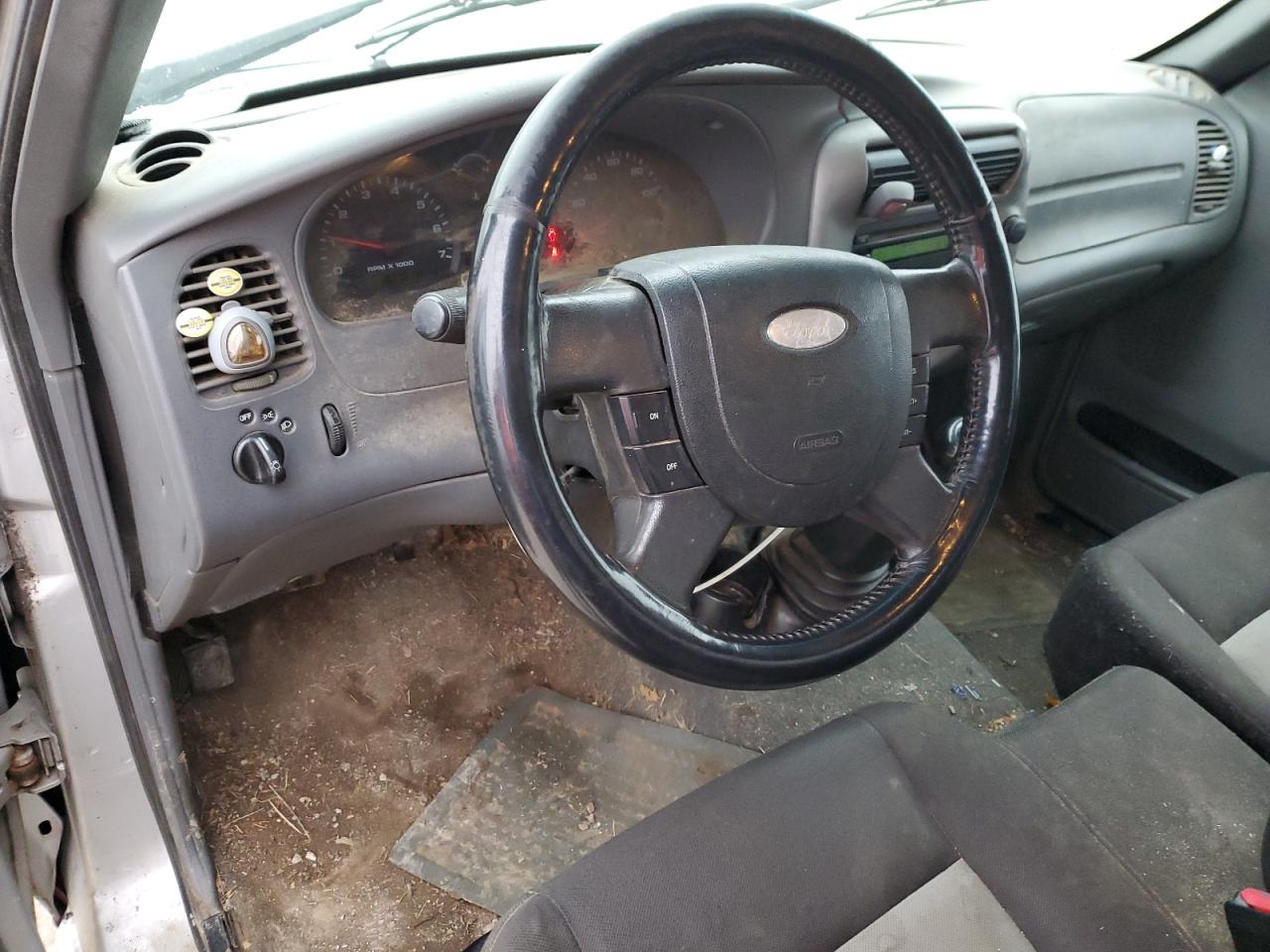 2004 Ford Ranger - Image 8