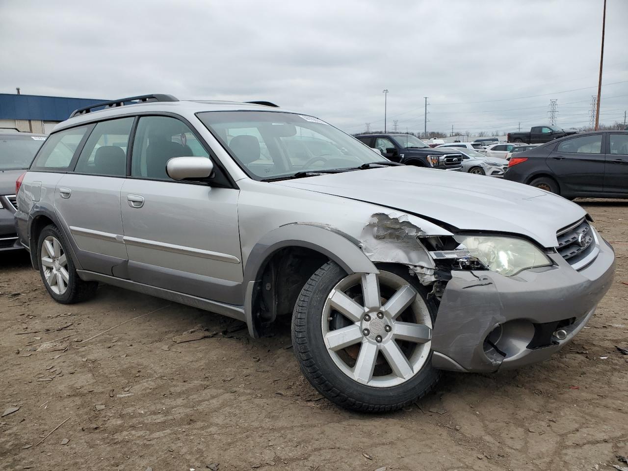 2007 Subaru Outback - Image 4