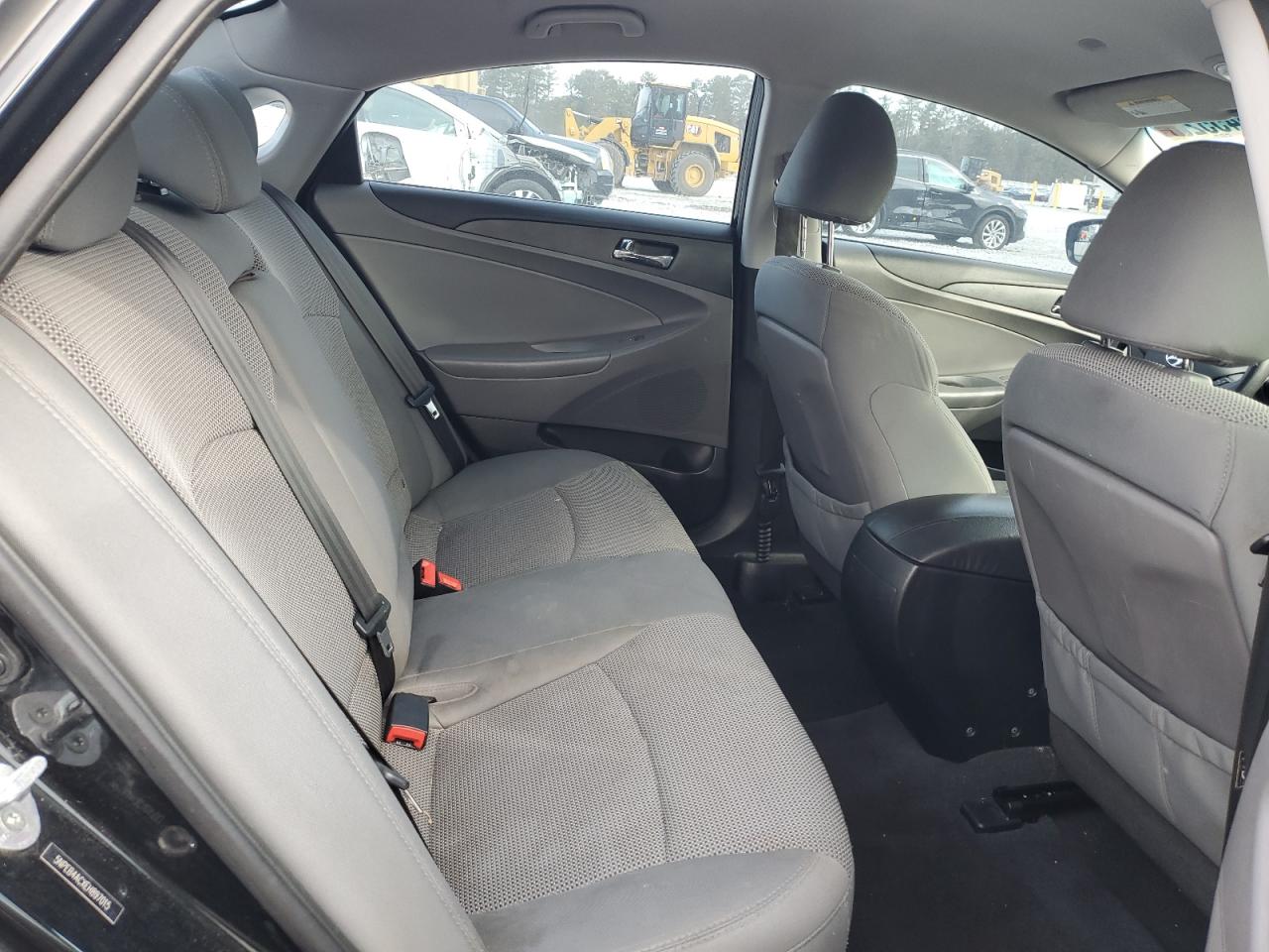 2014 Hyundai Sonata - Image 10