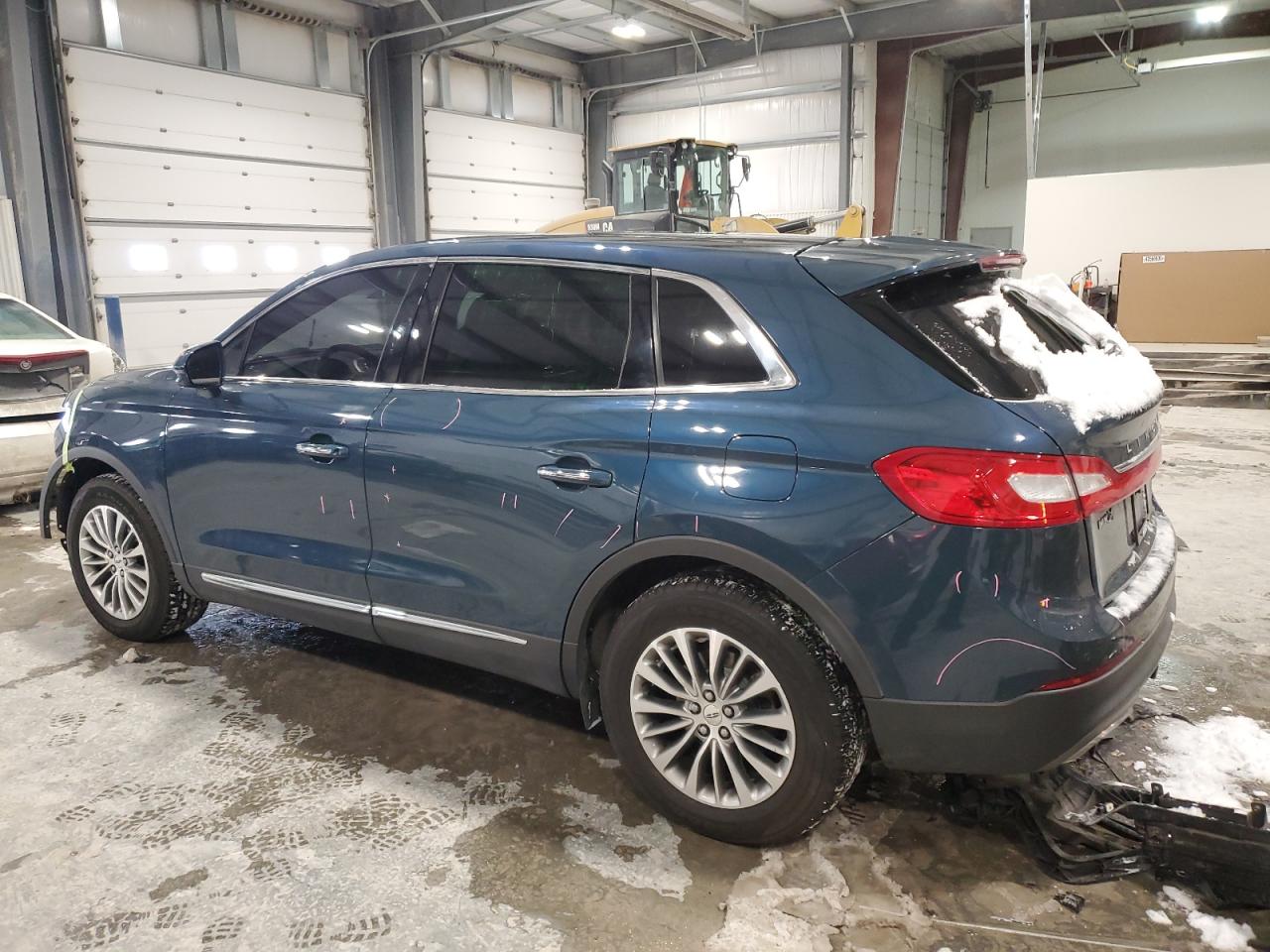 2016 Lincoln MKX - Image 2