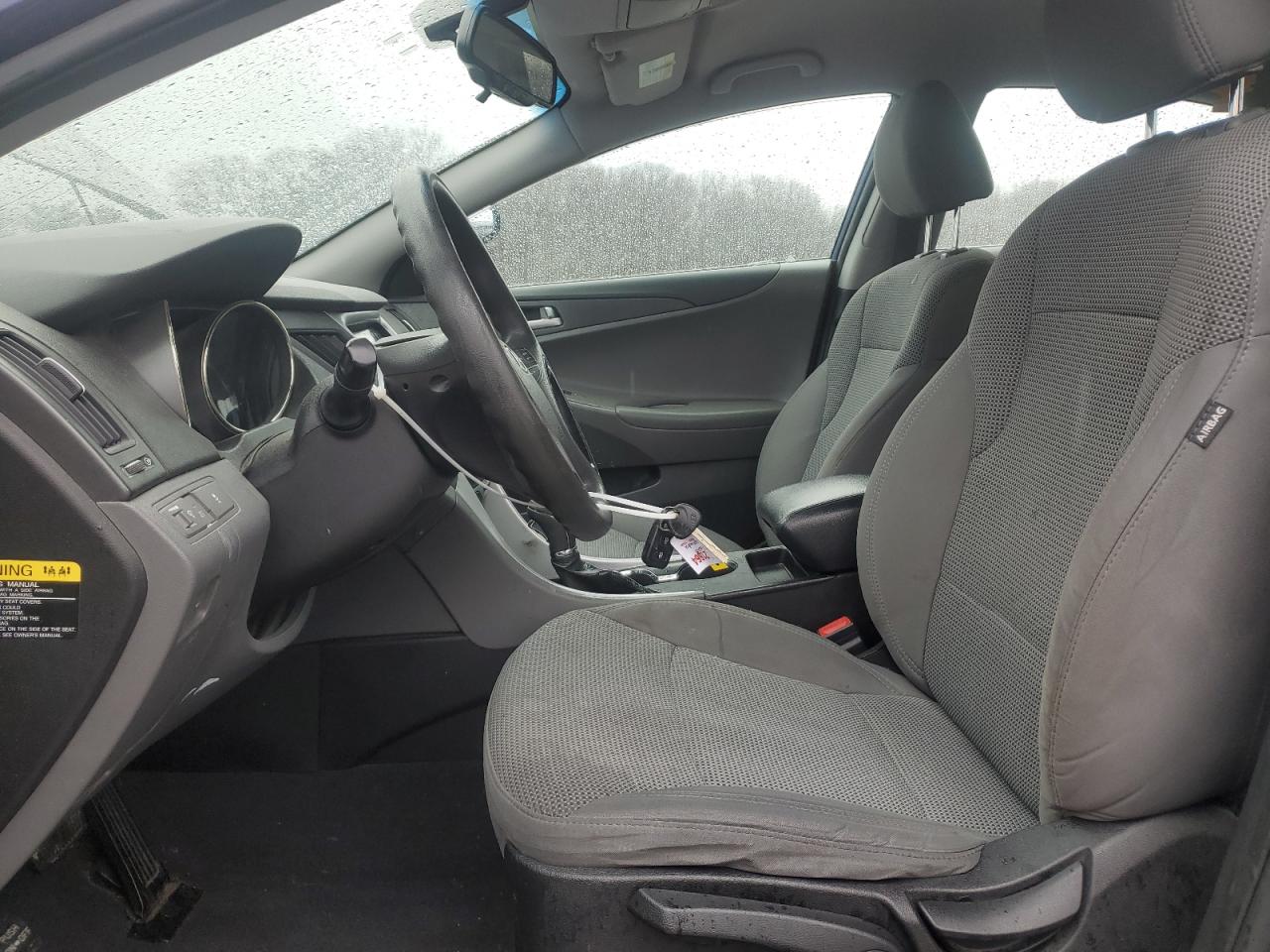 2013 Hyundai Sonata - Image 7