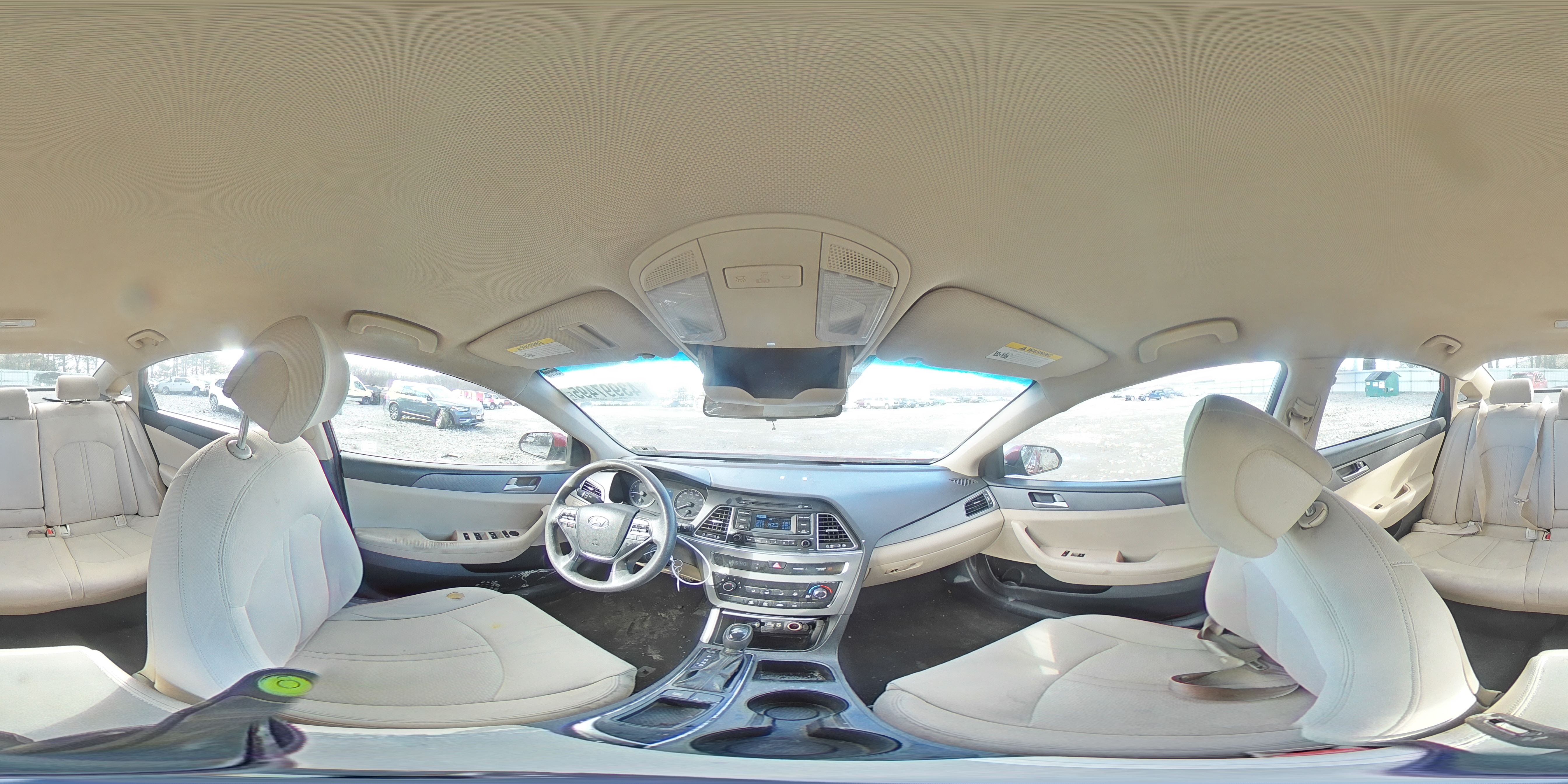 2015 Hyundai Sonata - Image 12