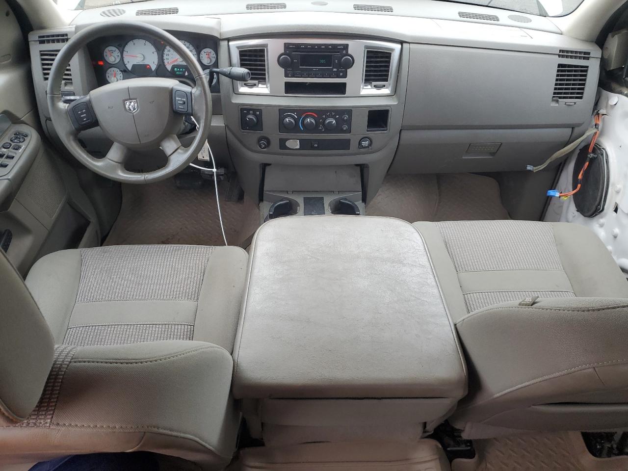 2007 Dodge RAM - Image 8