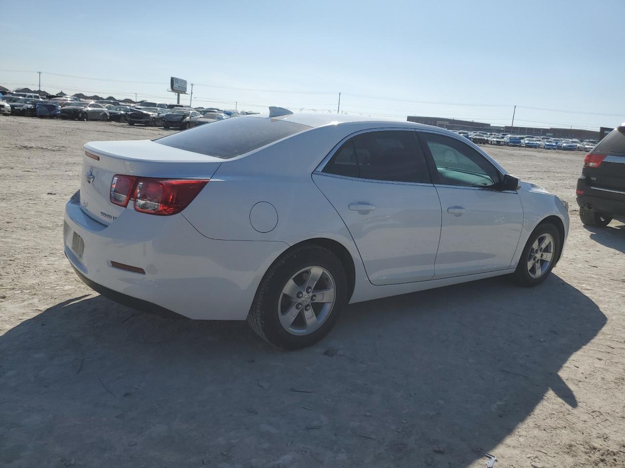 2015 Chevrolet Malibu - Image 3
