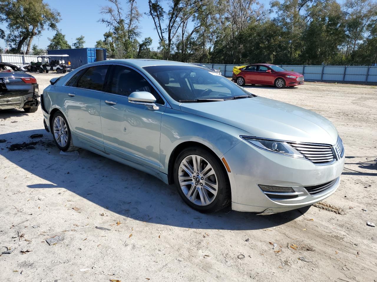 2014 Lincoln MKZ - Image 4
