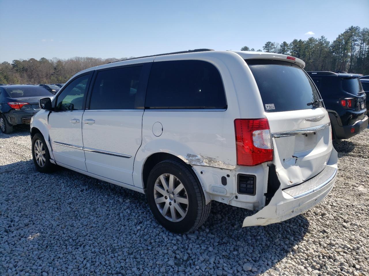 2014 Chrysler Town & Country - Image 2