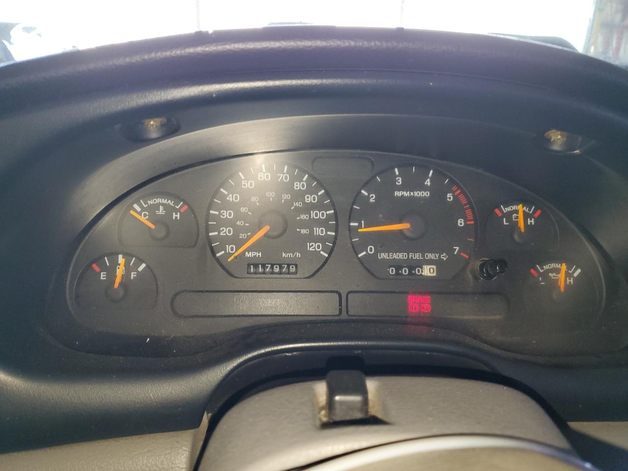 1998 Ford Mustang - Image 9
