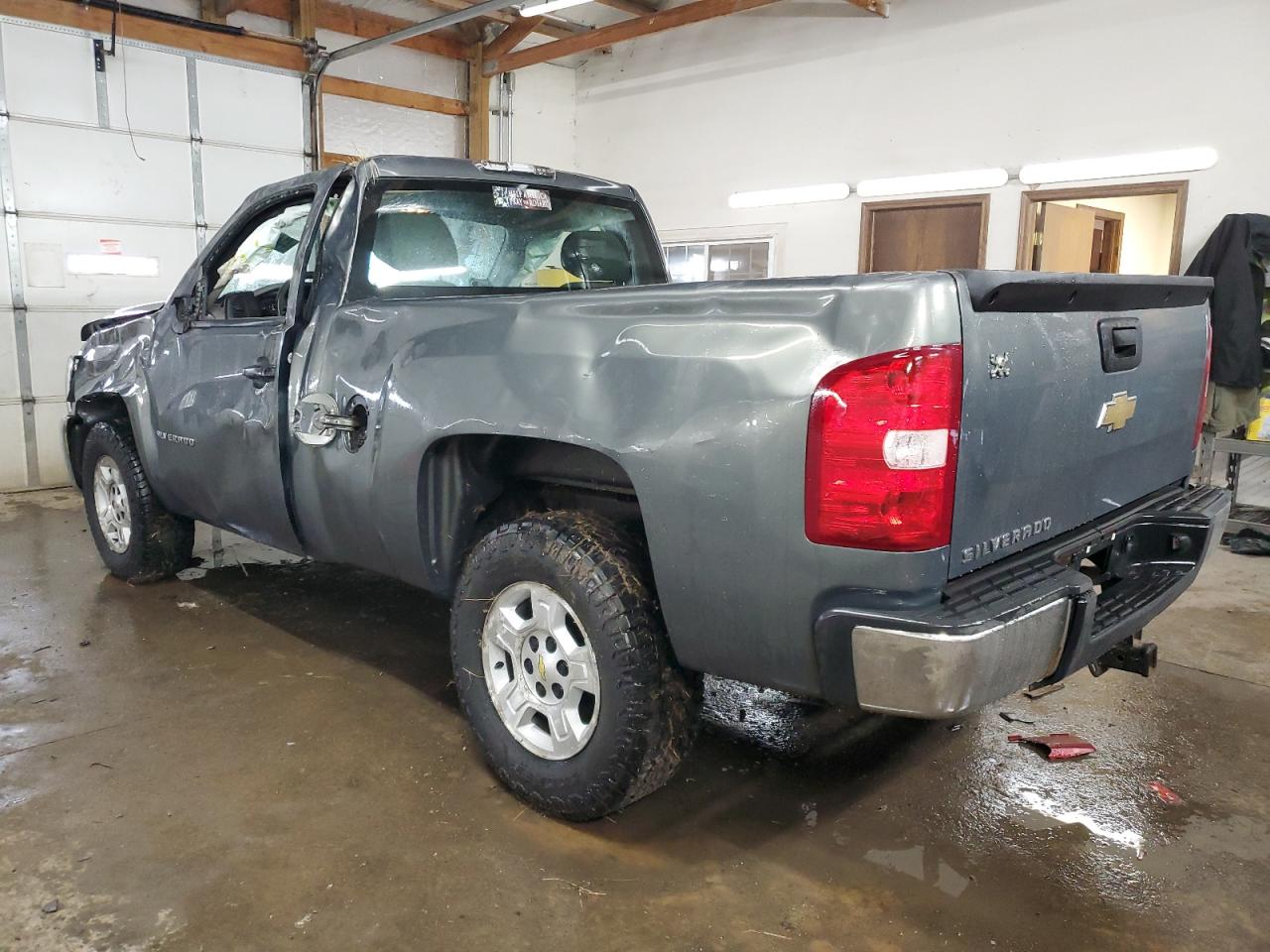 2011 Chevrolet Silverado - Image 2