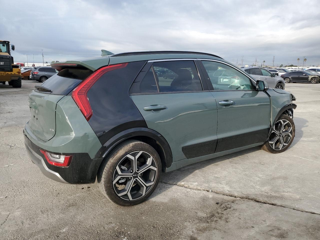 2024 Kia Niro - Image 3