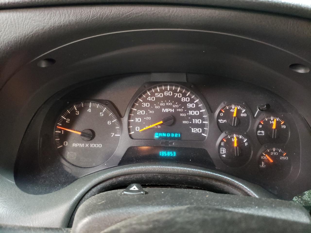 2004 Chevrolet TrailBlazer - Image 9