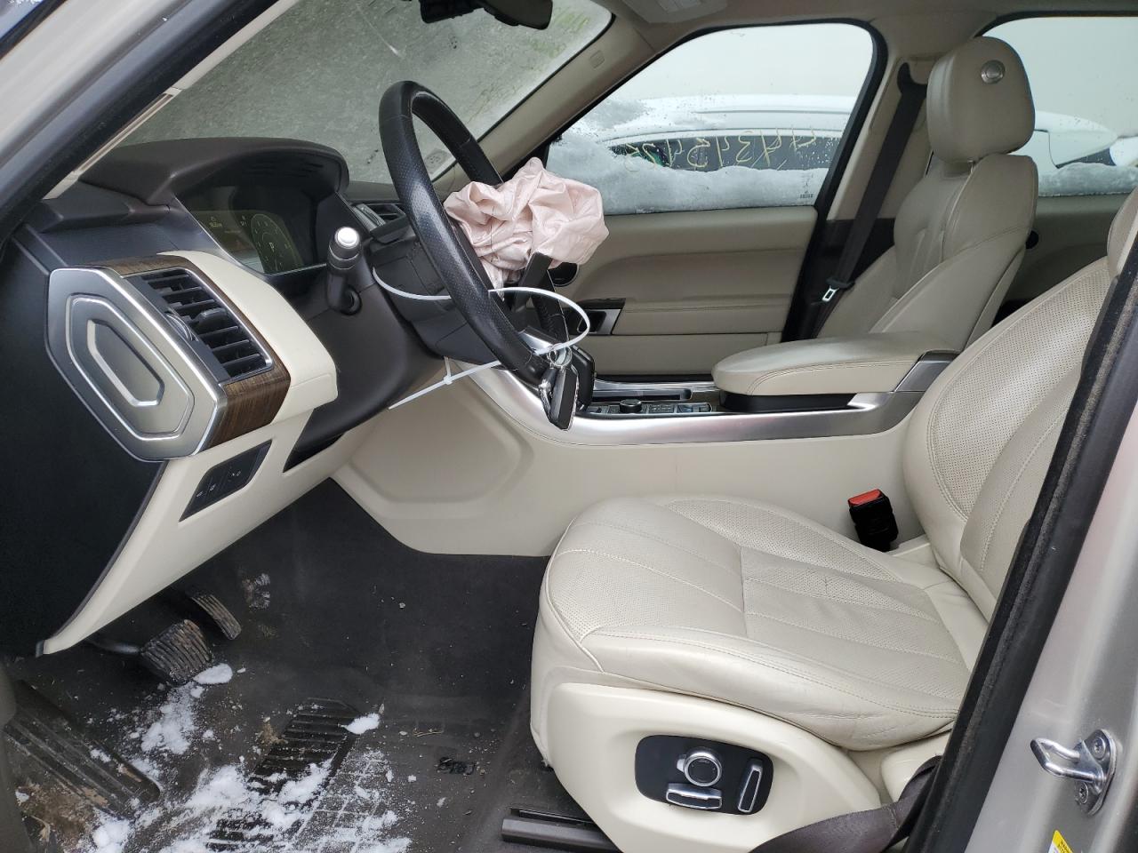2017 Land Rover Range Rover - Image 7