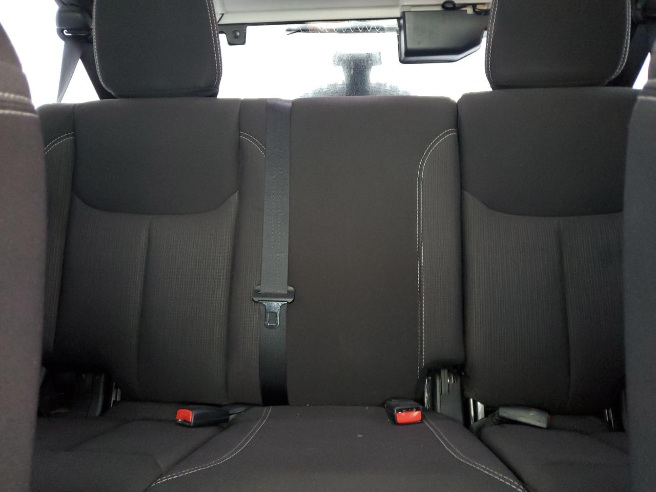 2014 Jeep Wrangler - Image 10