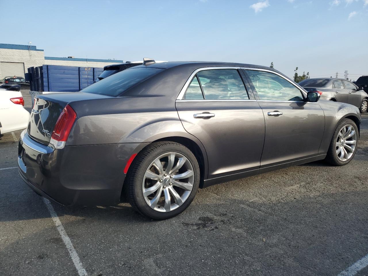 2017 Chrysler 300 - Image 3