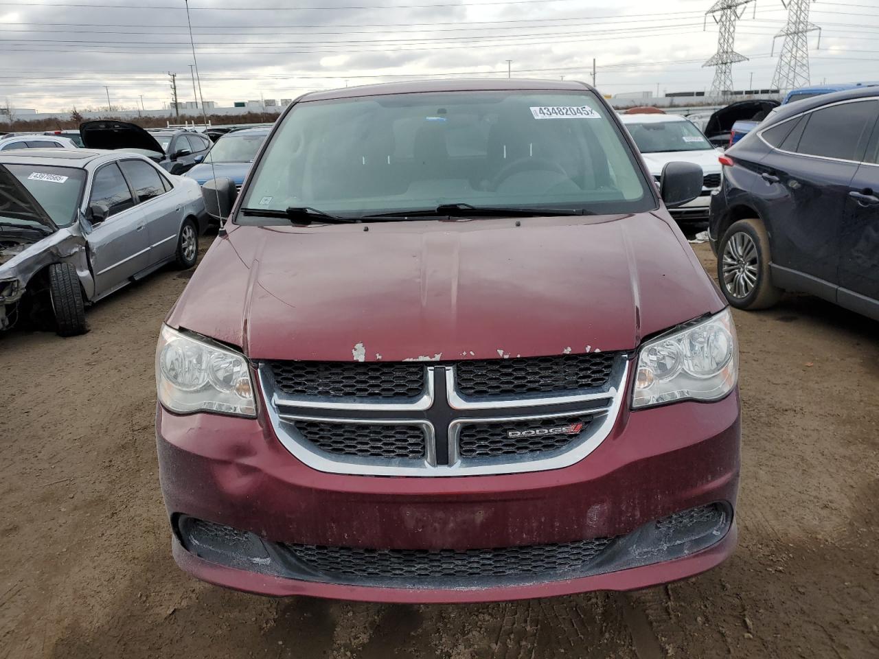 2017 Dodge Caravan - Image 5