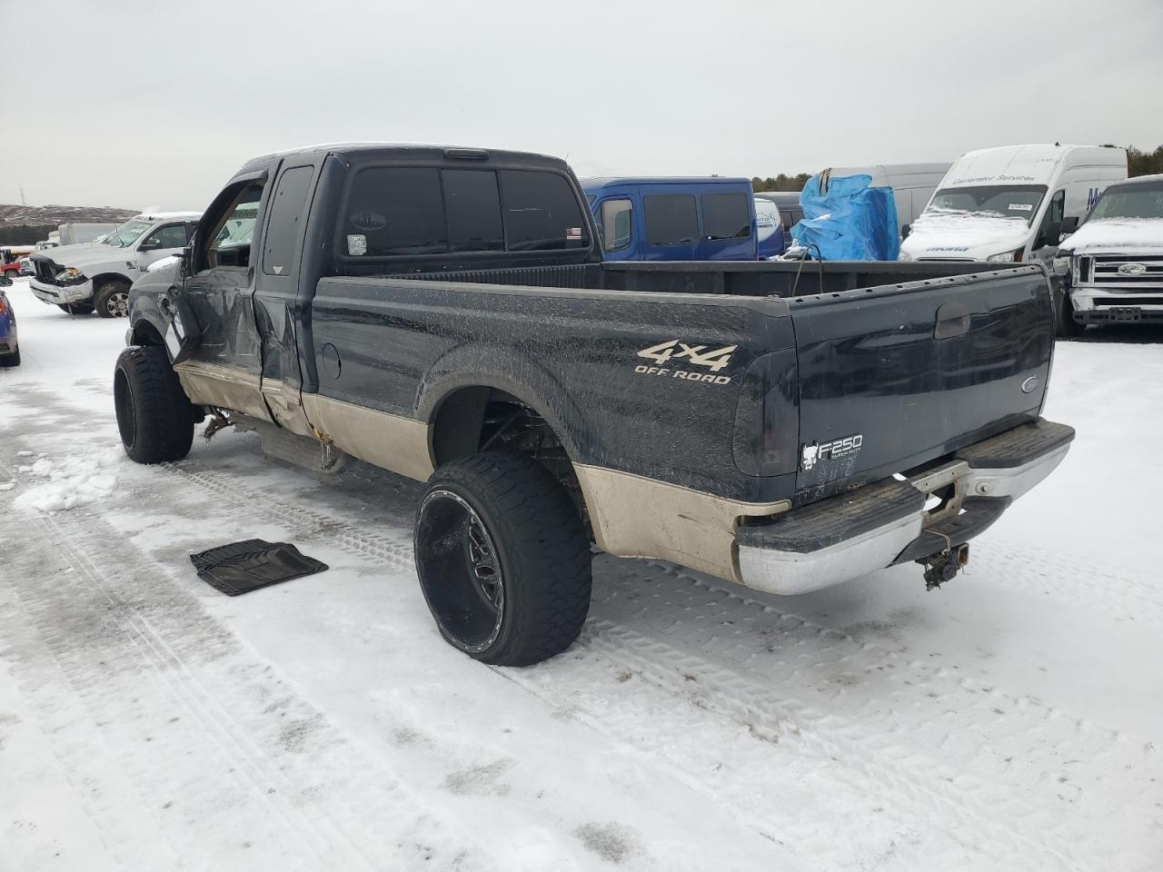 2000 Ford F250 - Image 2