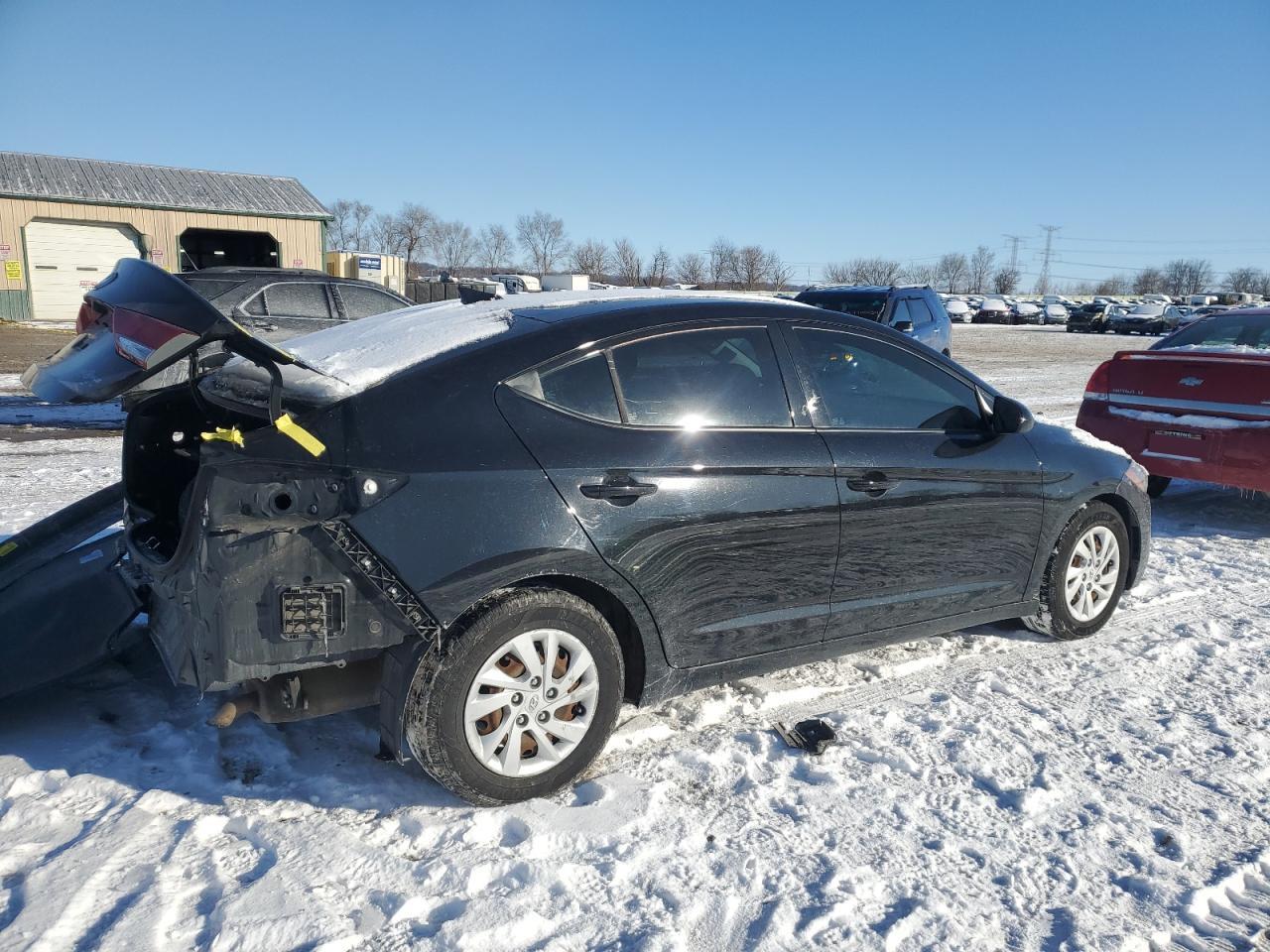 2018 Hyundai Elantra - Image 3