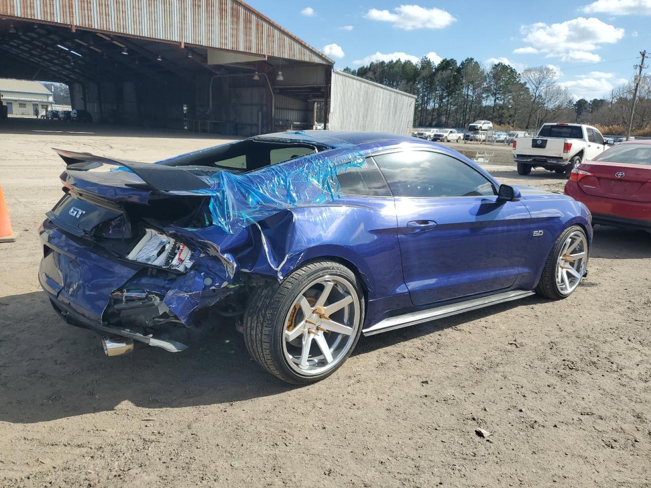 2015 Ford Mustang - Image 3