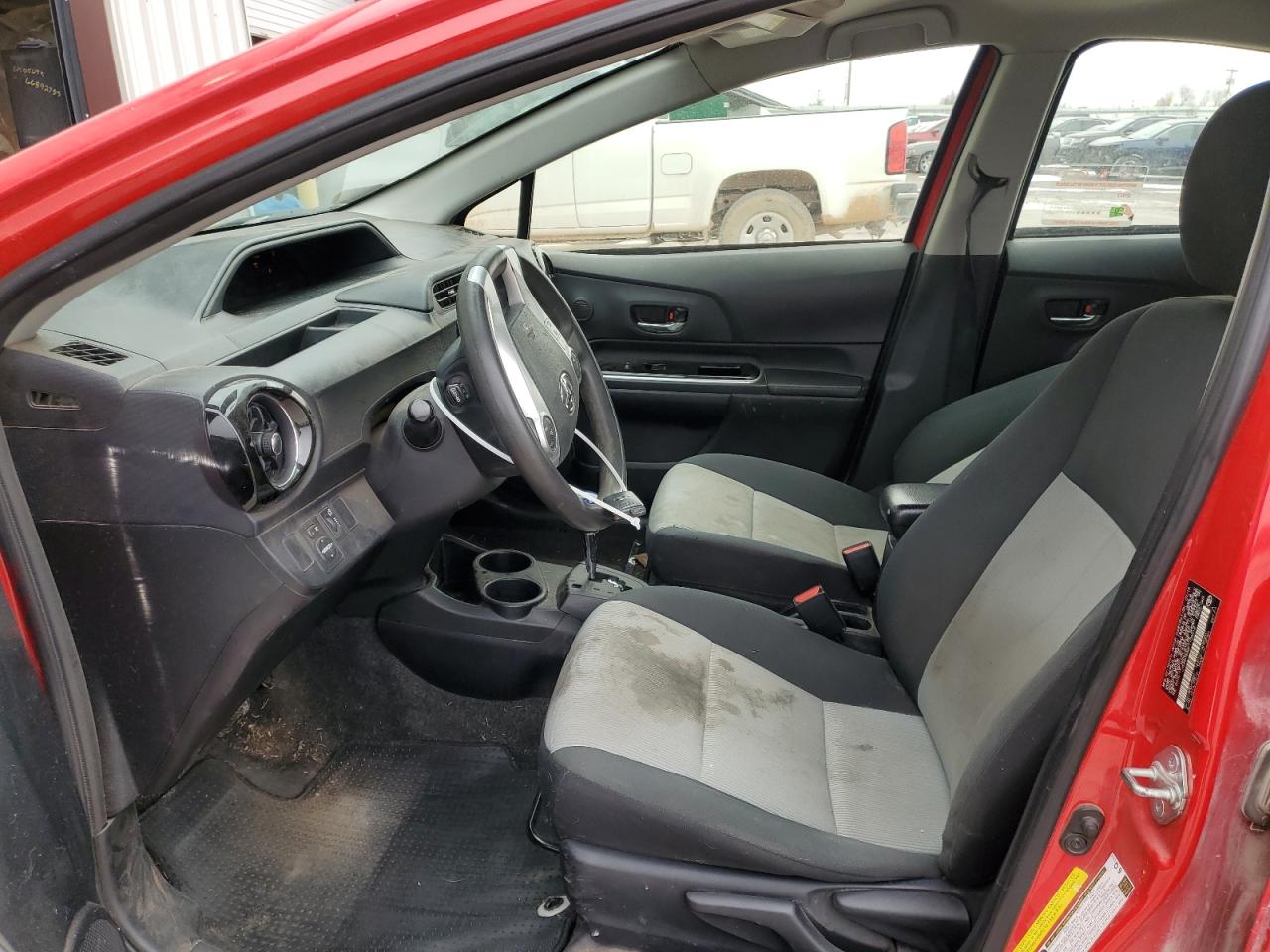 2015 Toyota Prius - Image 7