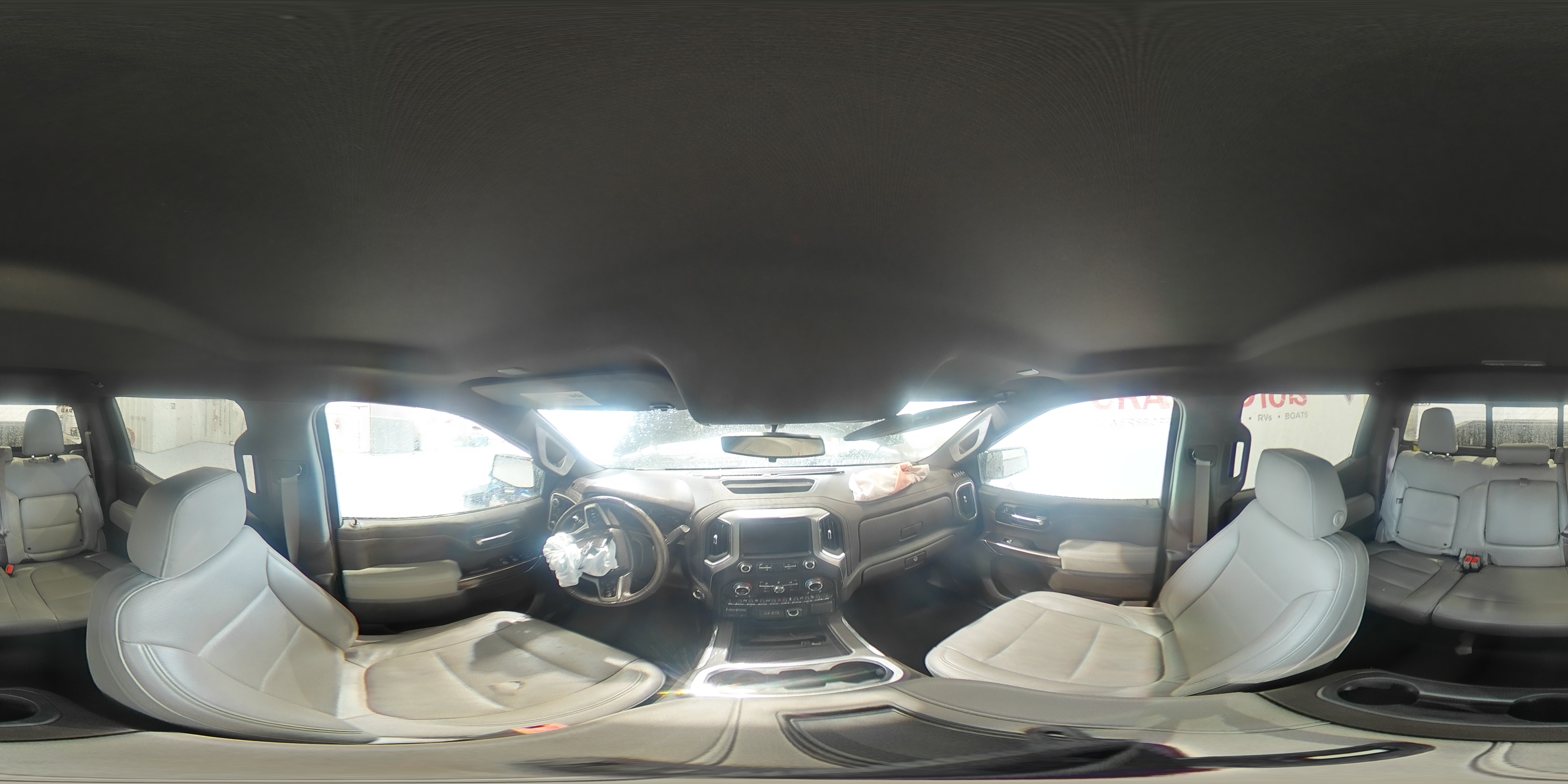 2020 Chevrolet Silverado - Image 13