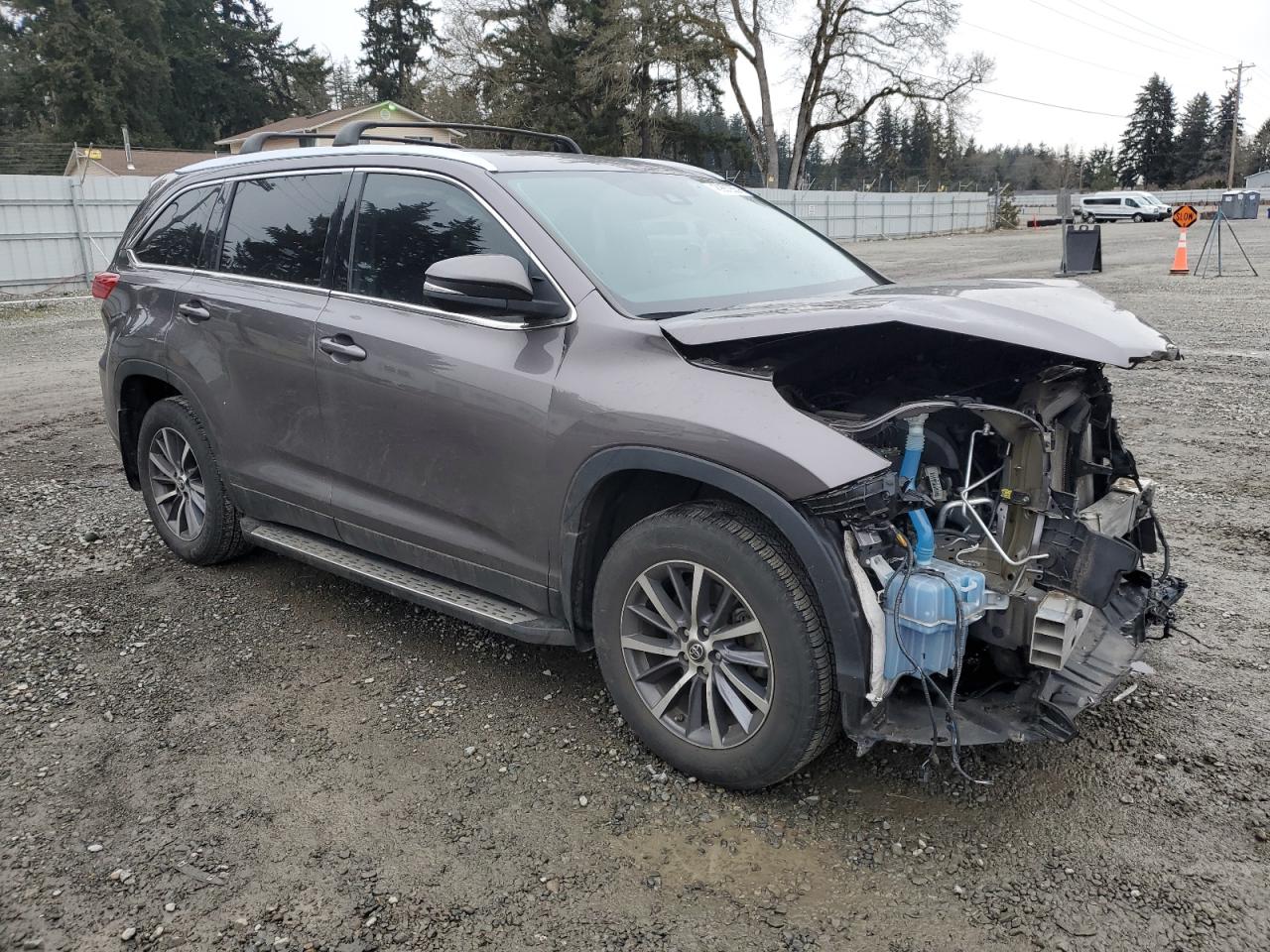 2019 Toyota Highlander - Image 4