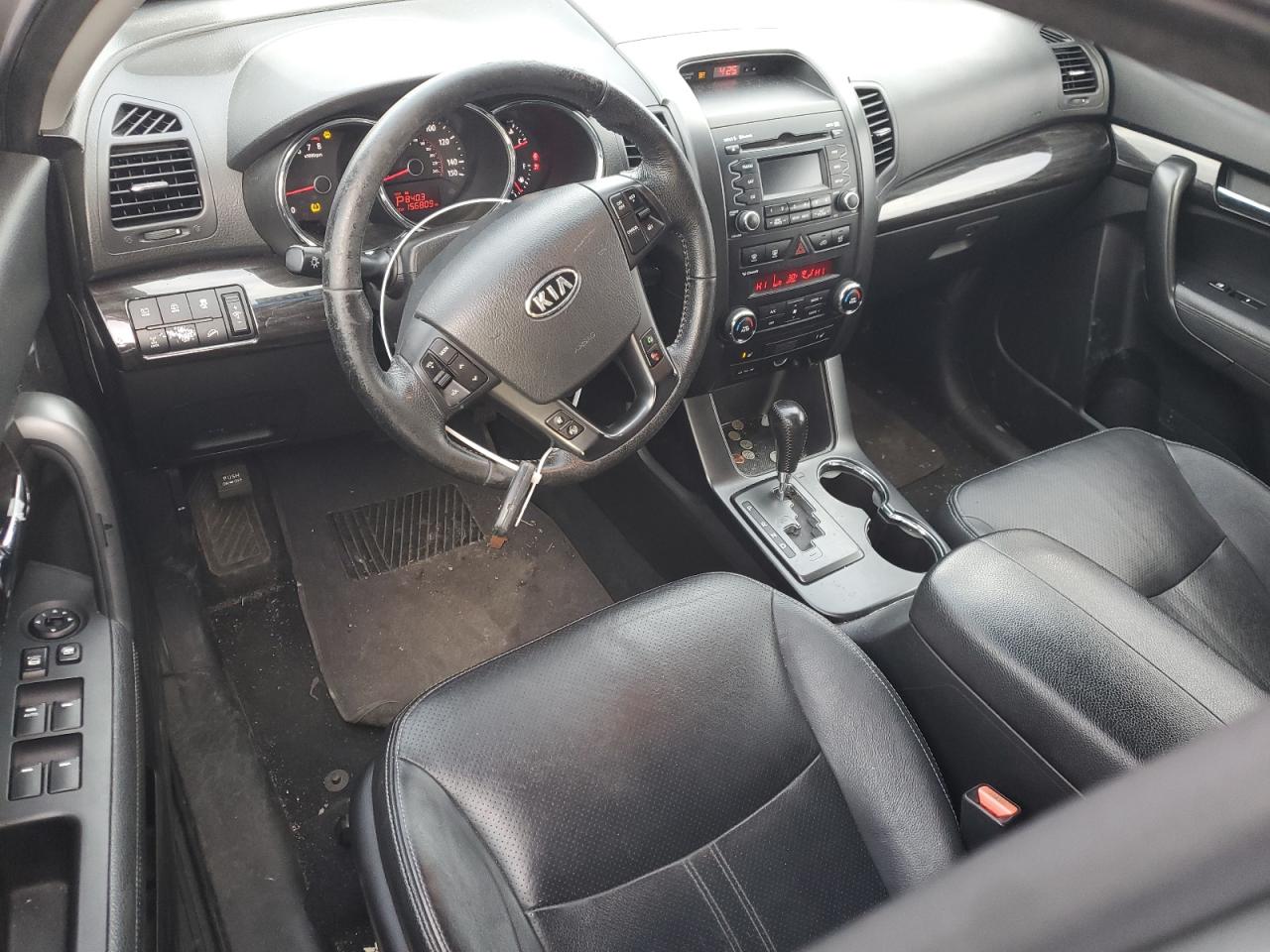 2011 Kia Sorento - Image 8