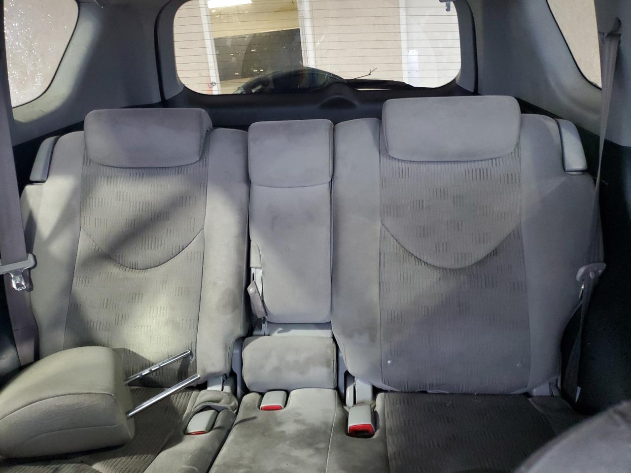 2010 Toyota RAV 4 - Image 10