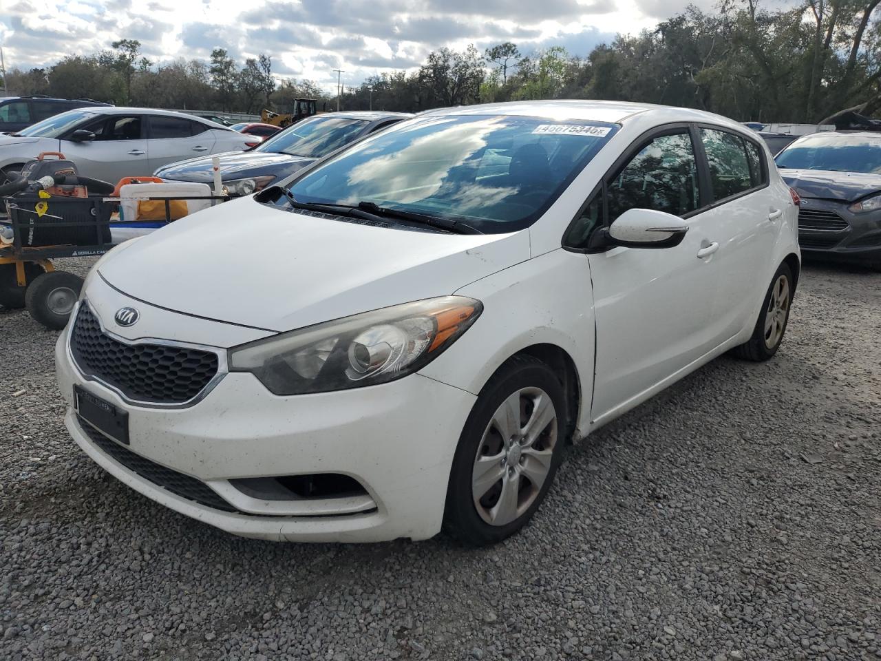 2016 Kia Forte - Image 1