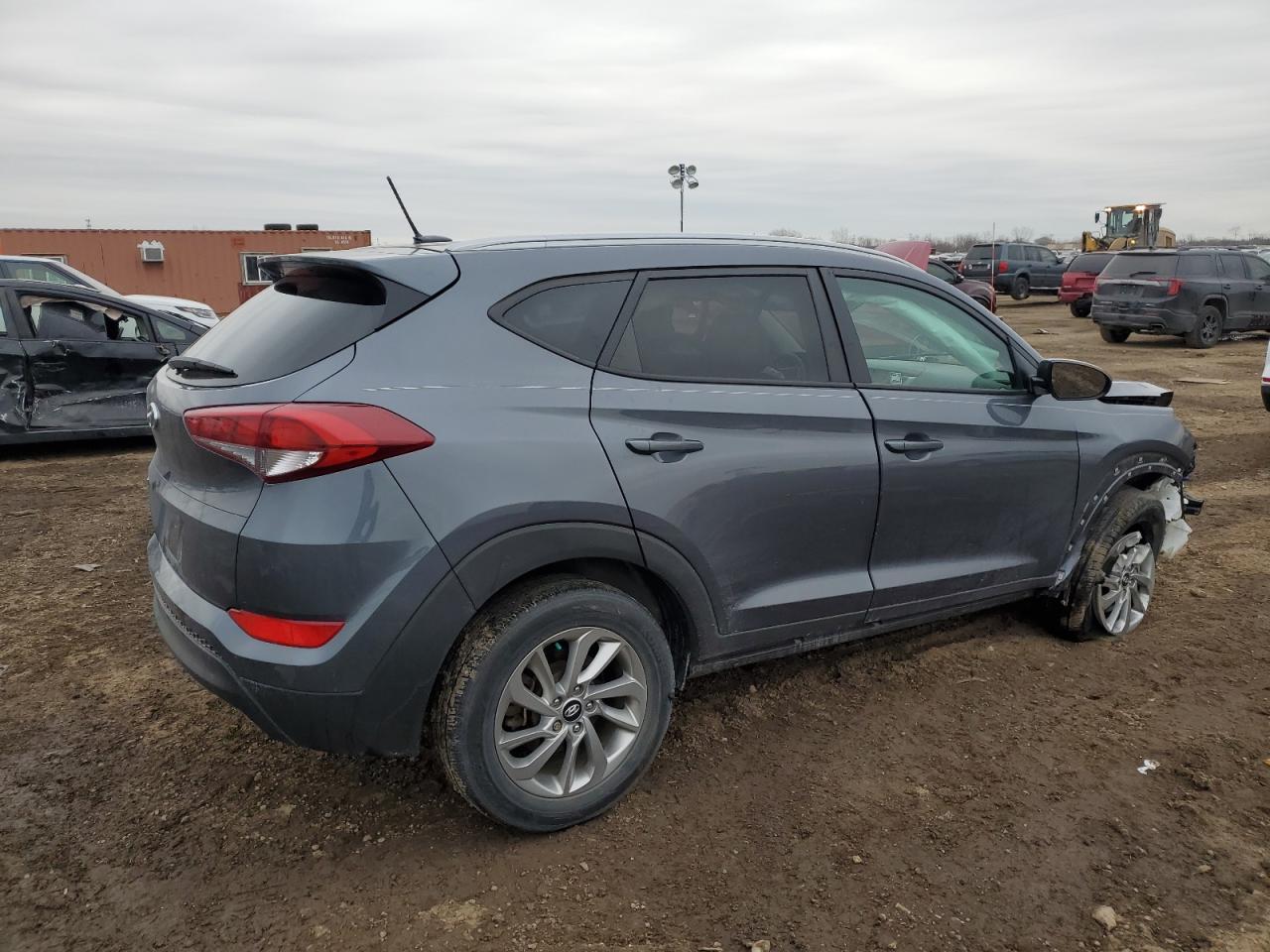 2017 Hyundai Tucson - Image 3