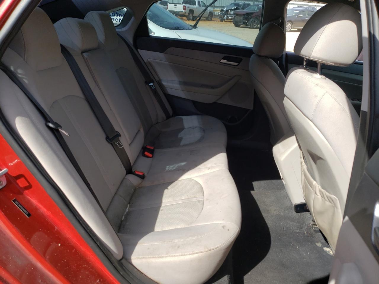 2018 Hyundai Sonata - Image 10