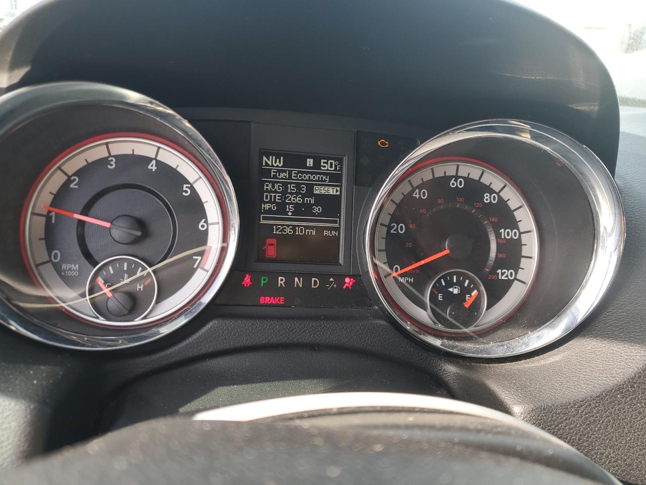 2019 Dodge Caravan - Image 9