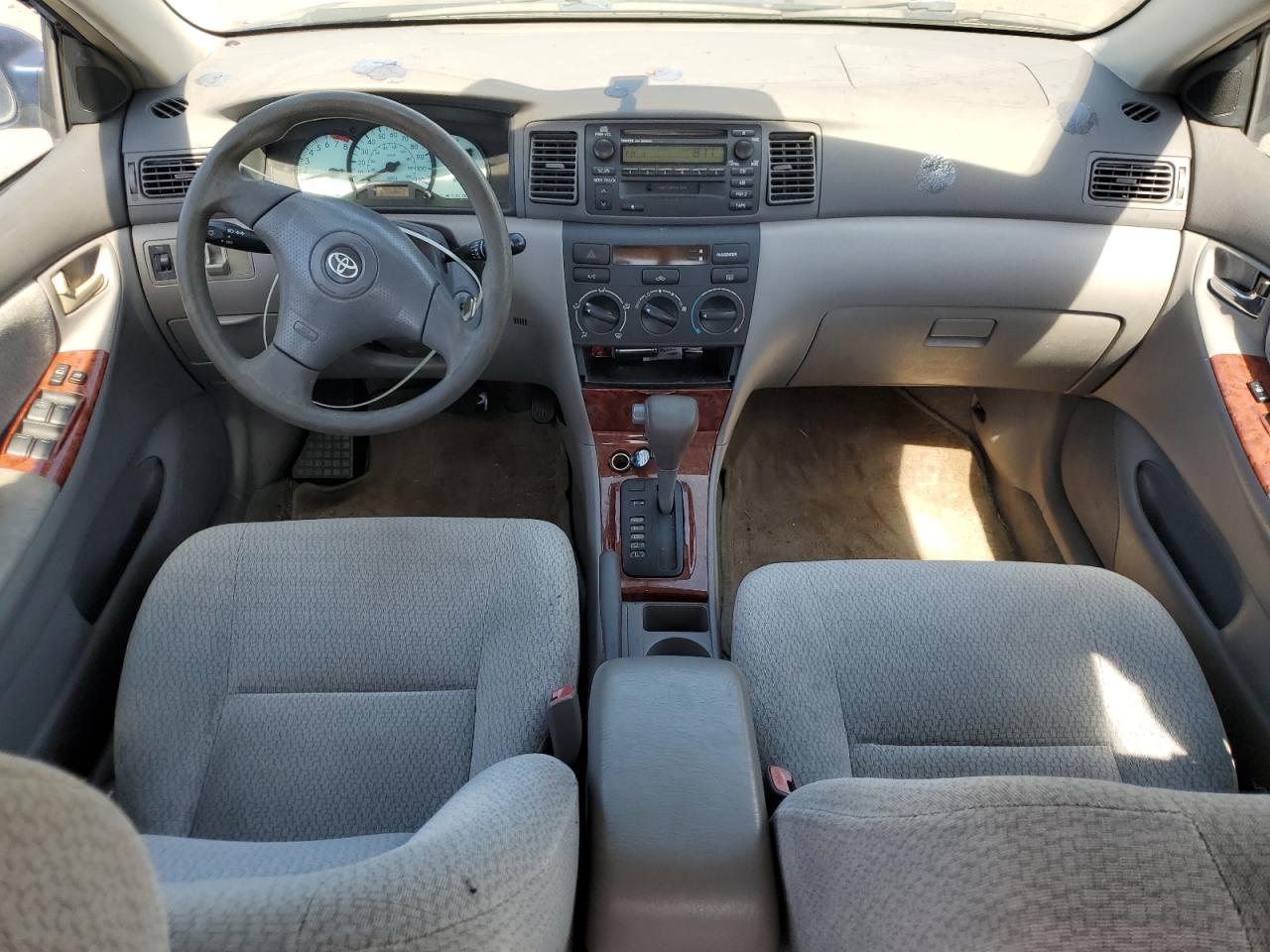 2004 Toyota Corolla - Image 8
