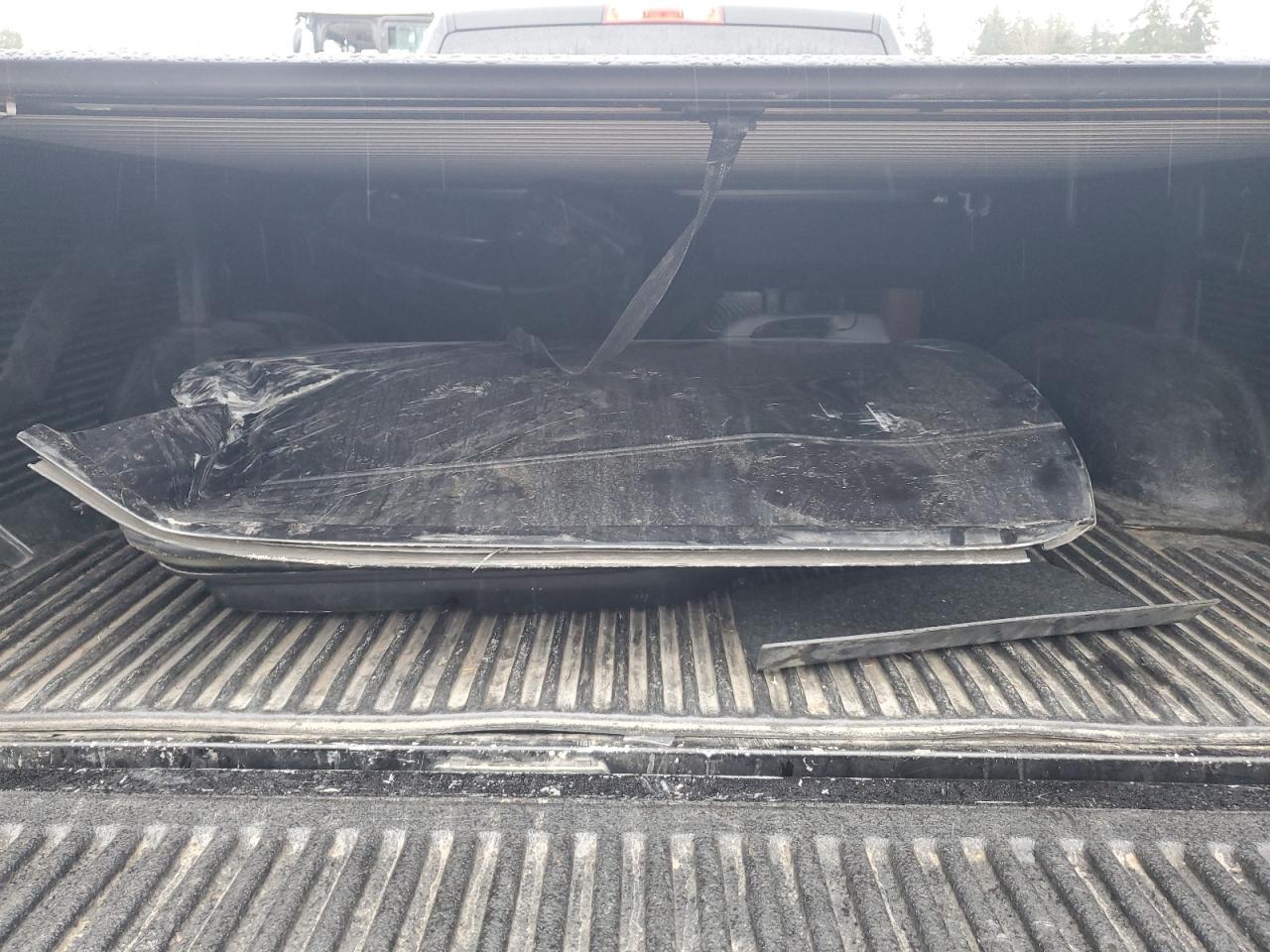 2015 RAM 3500 - Image 12