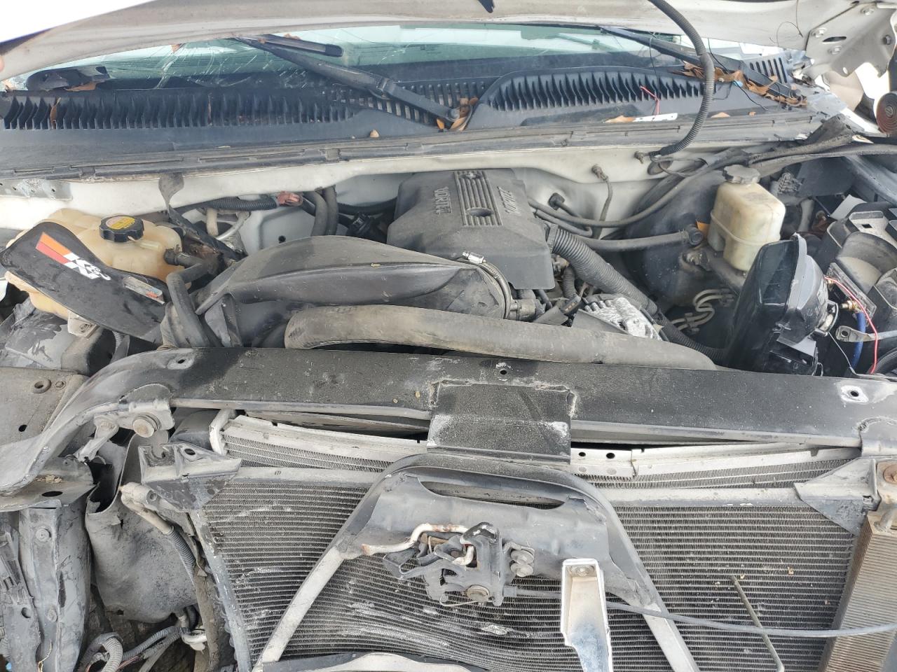 2000 Chevrolet Silverado - Image 11