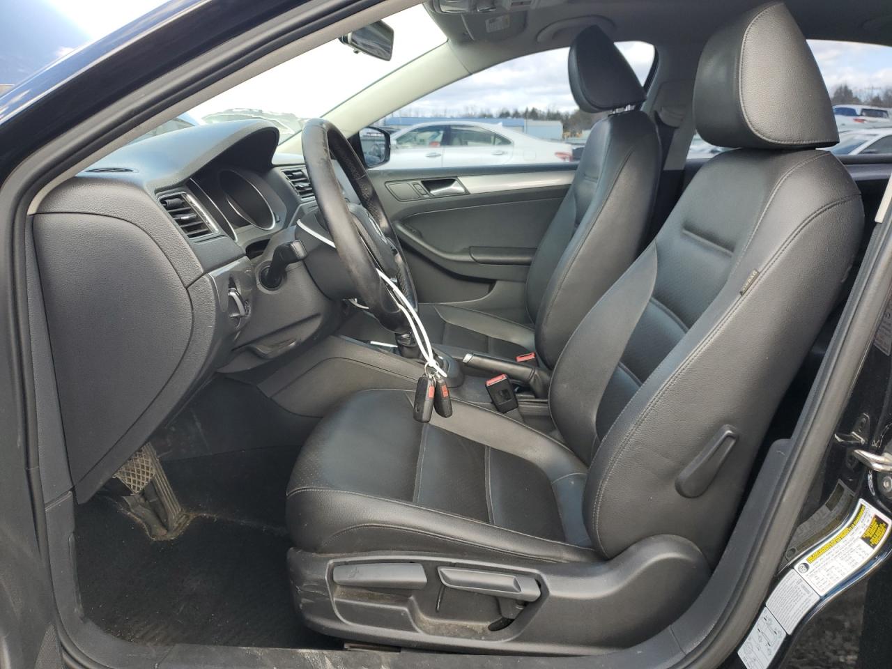 2015 Volkswagen Jetta - Image 7