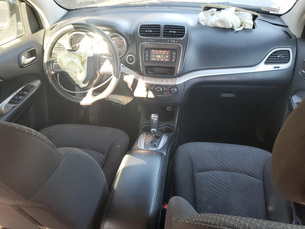 2016 Dodge Journey - Image 8