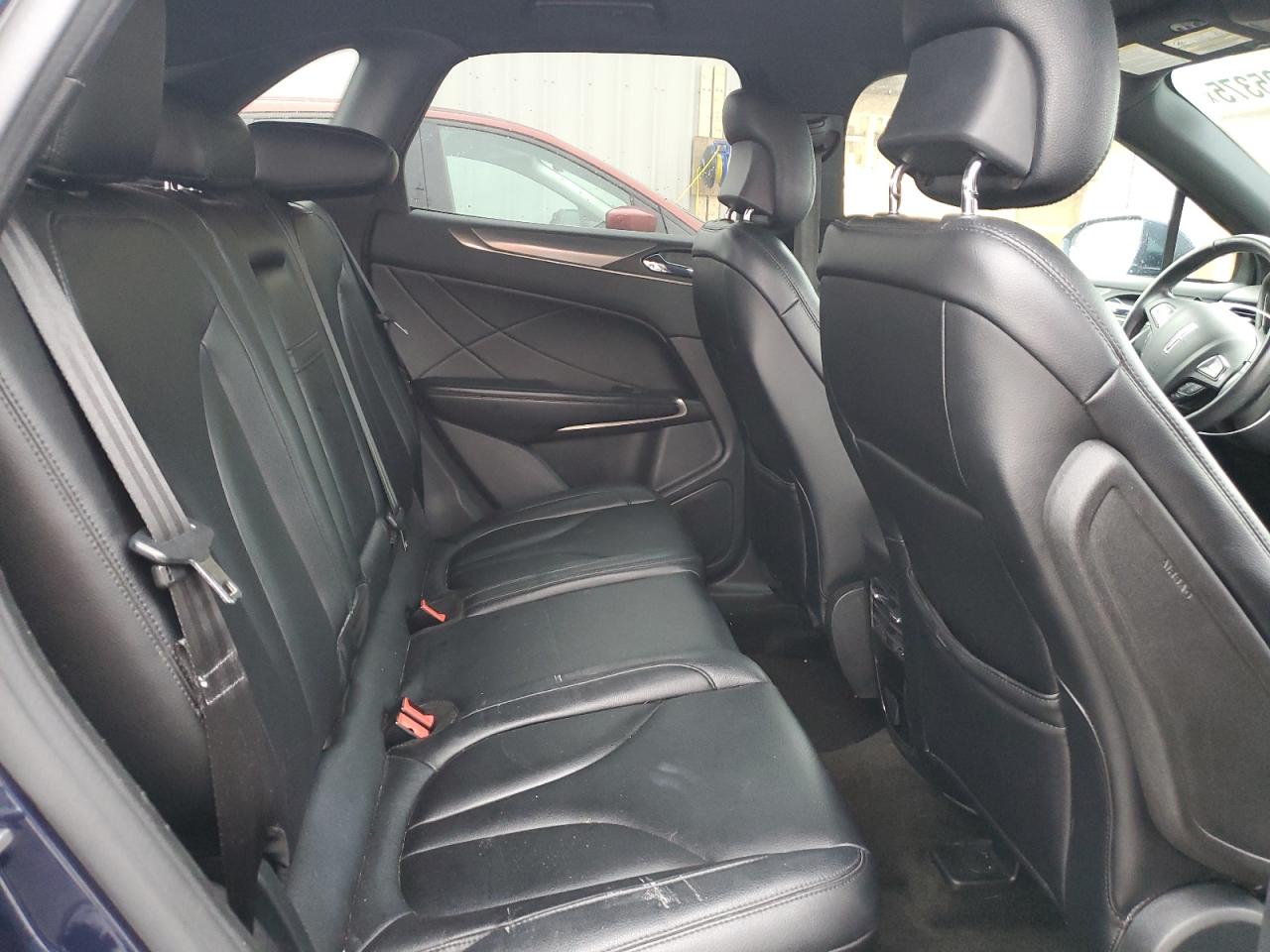 2016 Lincoln MKC - Image 11