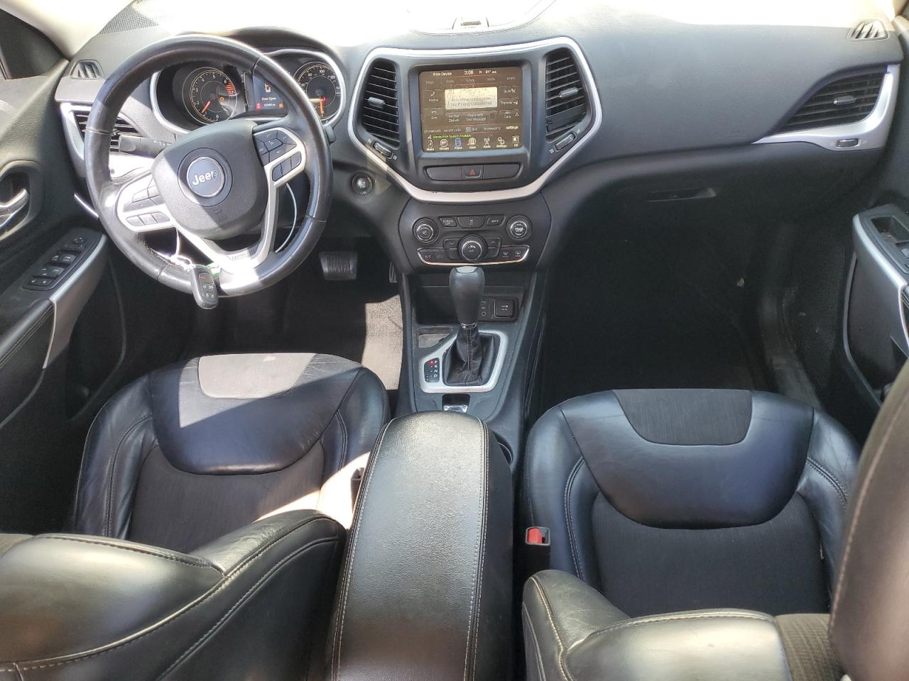 2018 Jeep Grand Cherokee - Image 8