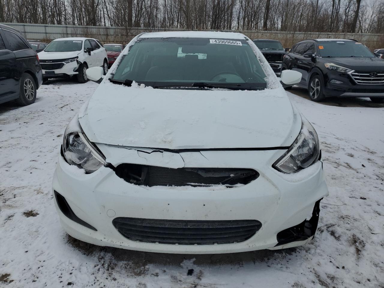 2017 Hyundai Accent - Image 5