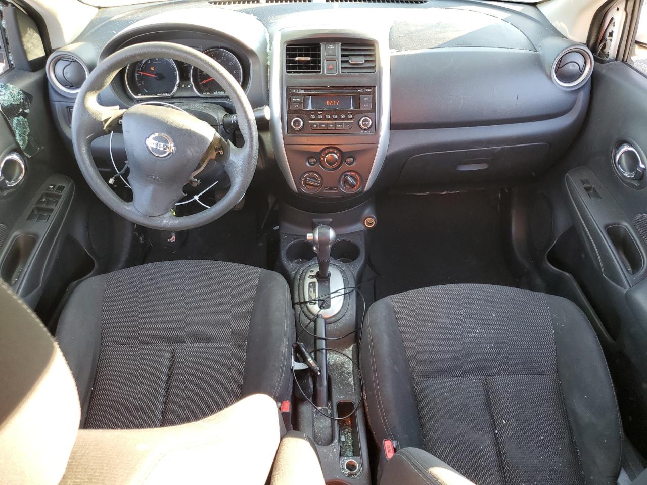 2018 Nissan Versa - Image 8