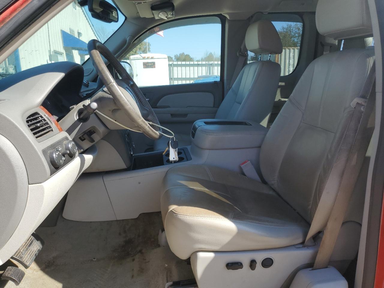 2009 GMC Sierra - Image 7