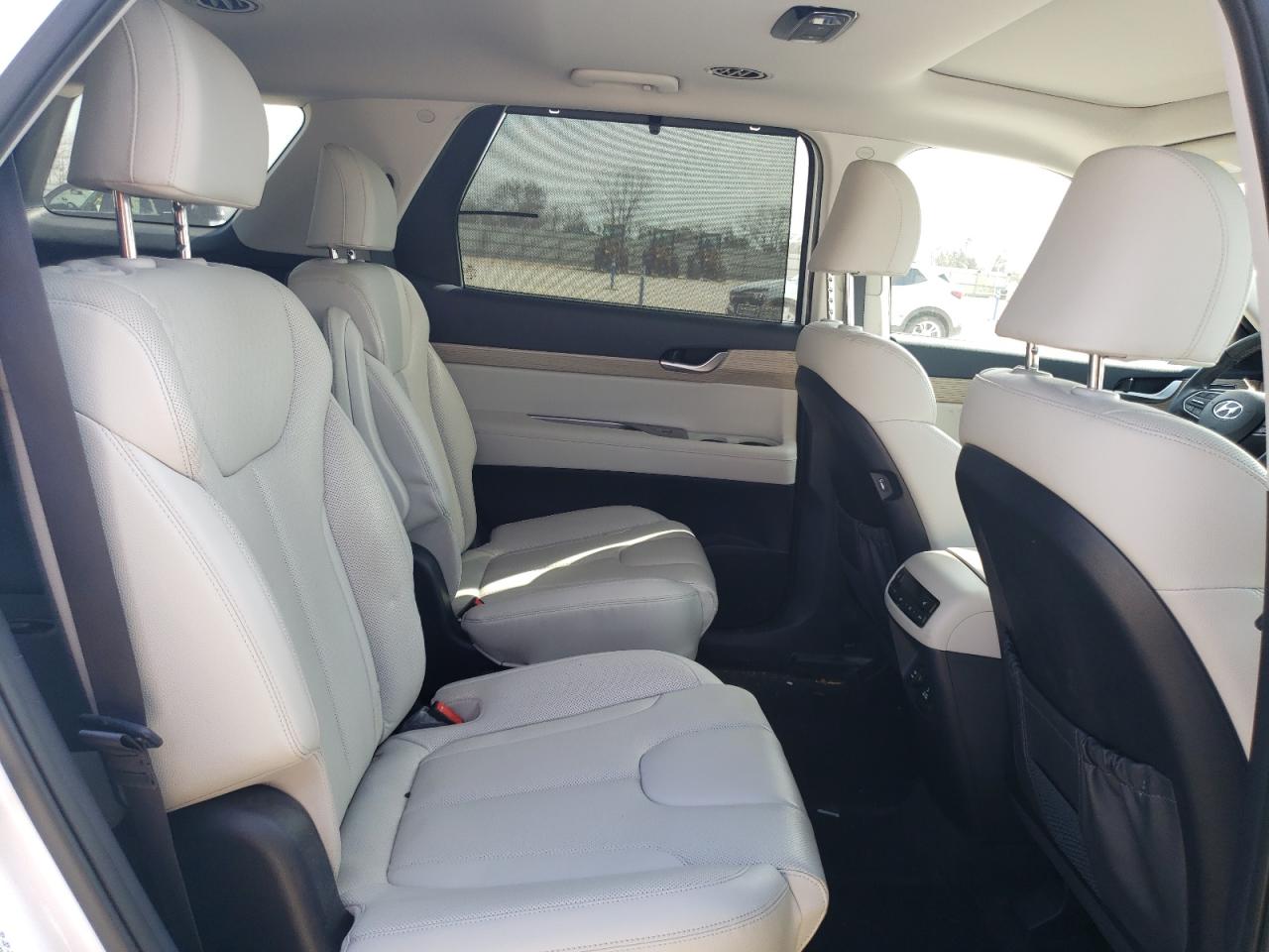 2022 Hyundai Palisade - Image 11