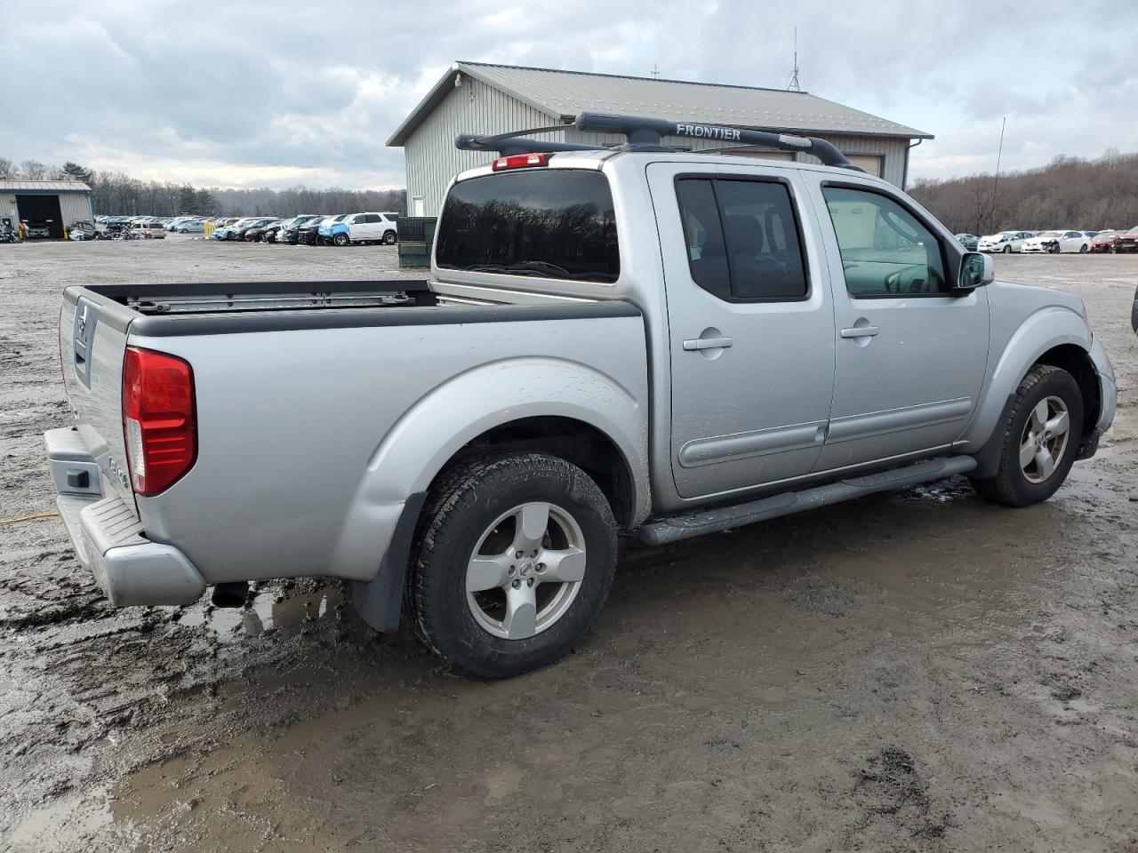 2006 Nissan Navara (Frontier) - Image 3