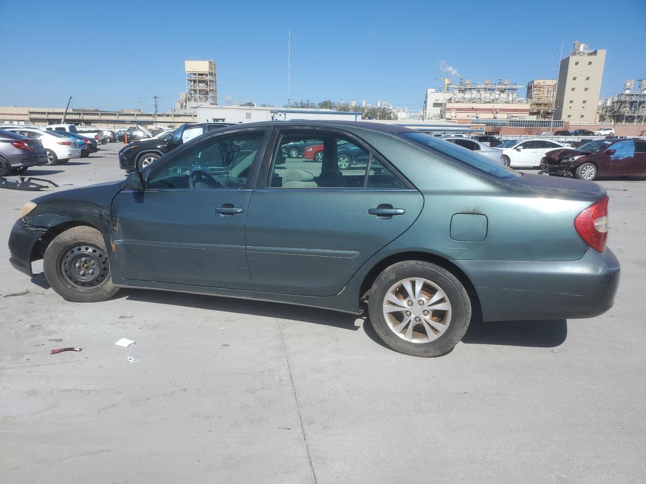 2004 Toyota Camry - Image 2