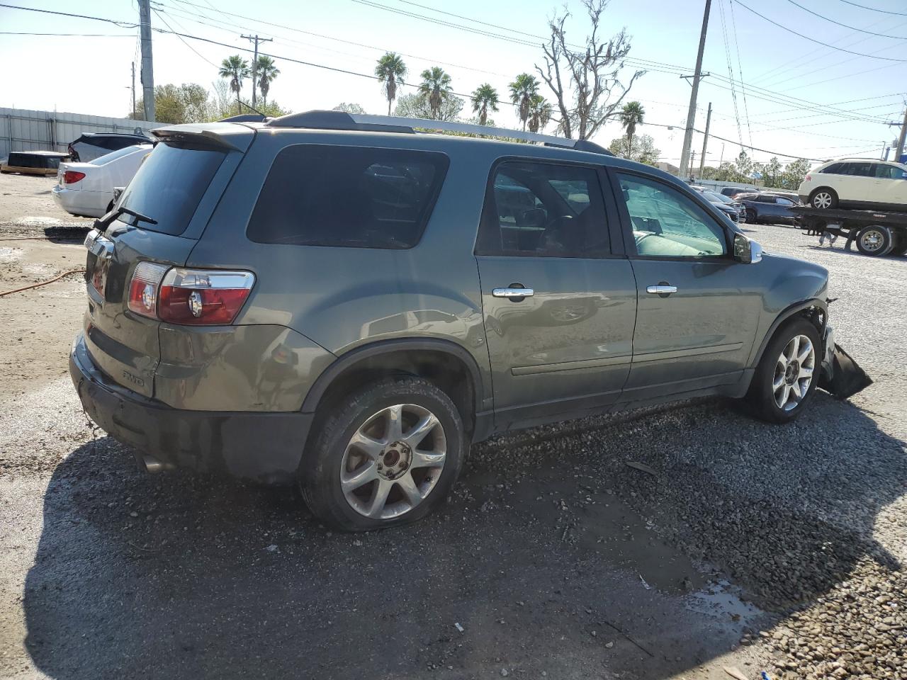 2010 GMC Acadia - Image 3