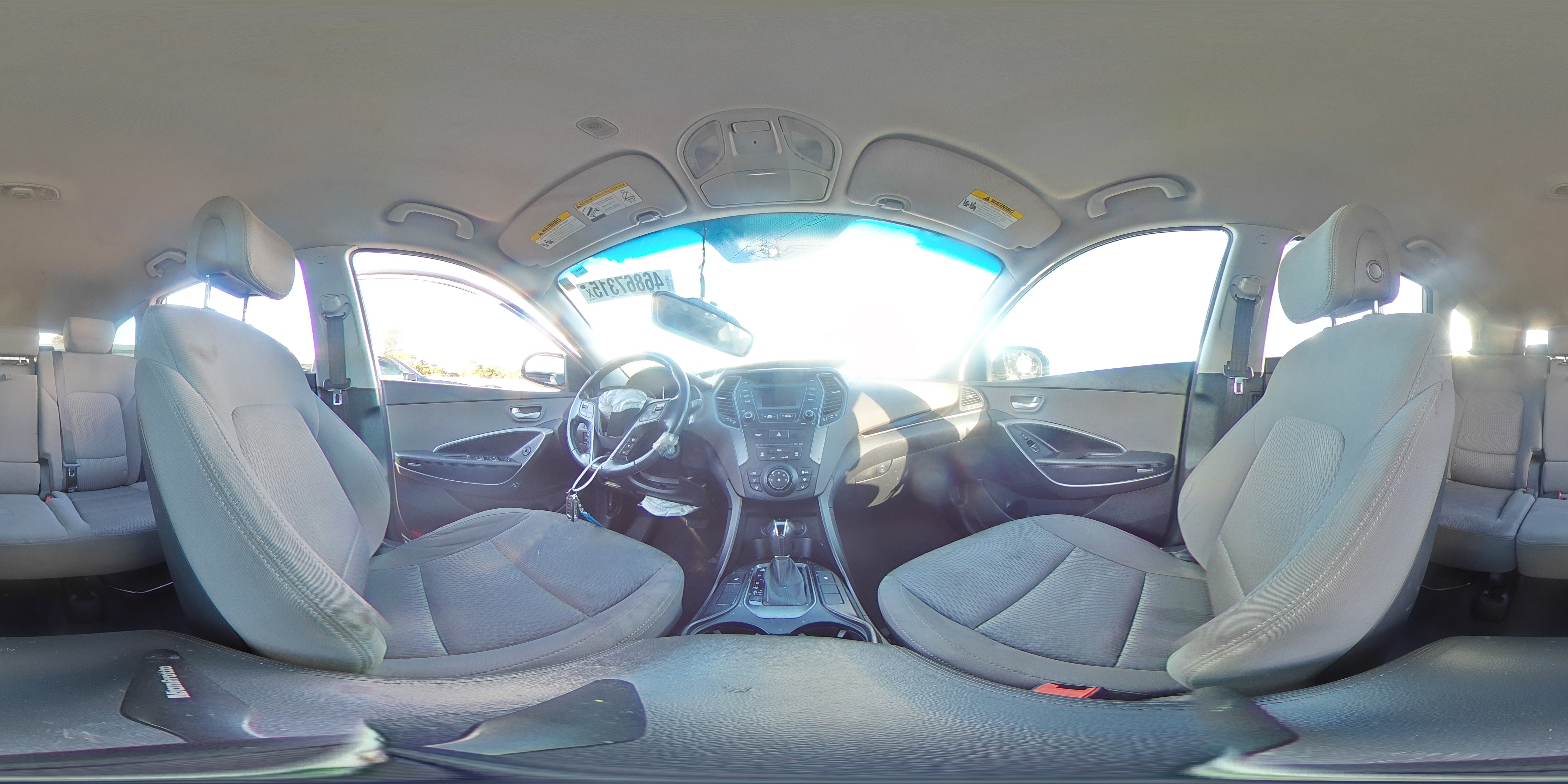 2014 Hyundai Santa Fe - Image 14